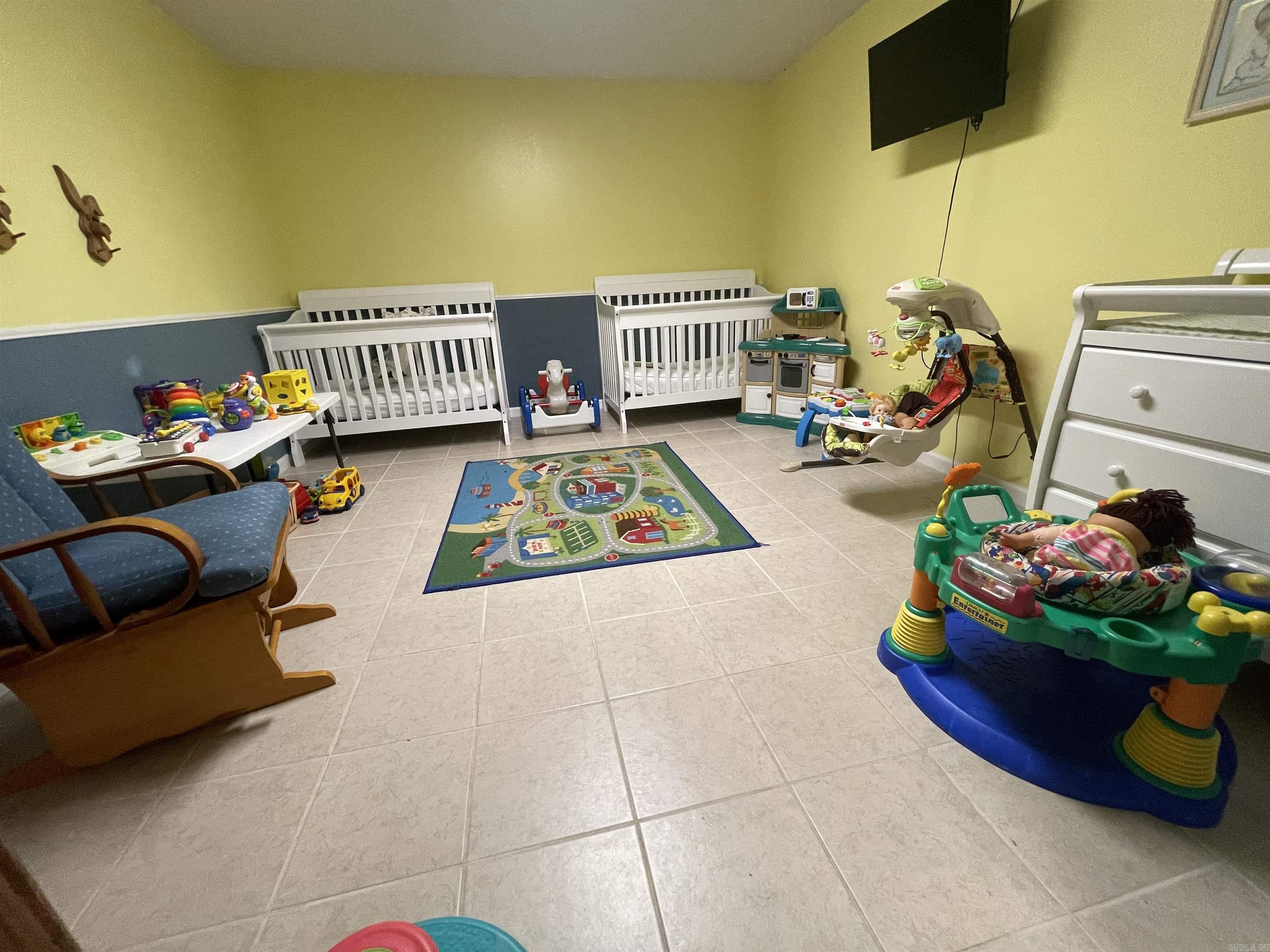 11-3S-20W - Commercial Sale