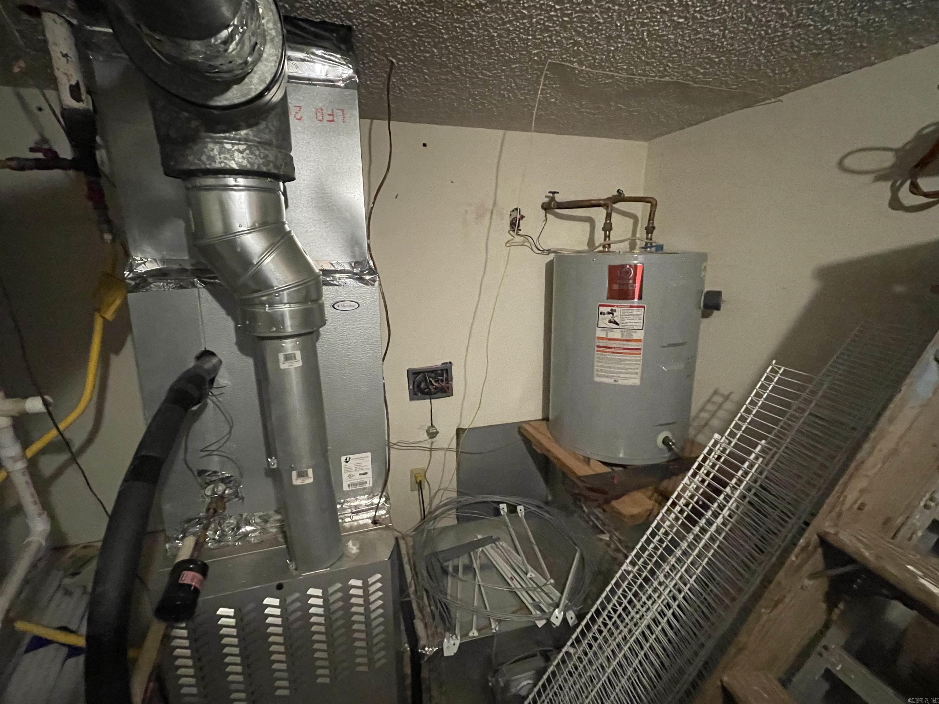 11-3S-20W - Commercial Sale