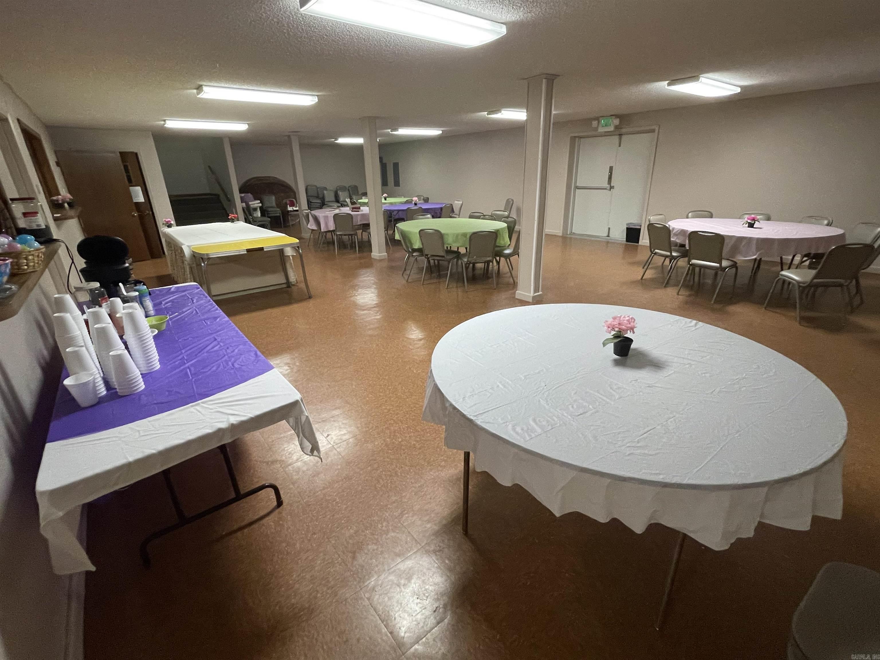 11-3S-20W - Commercial Sale