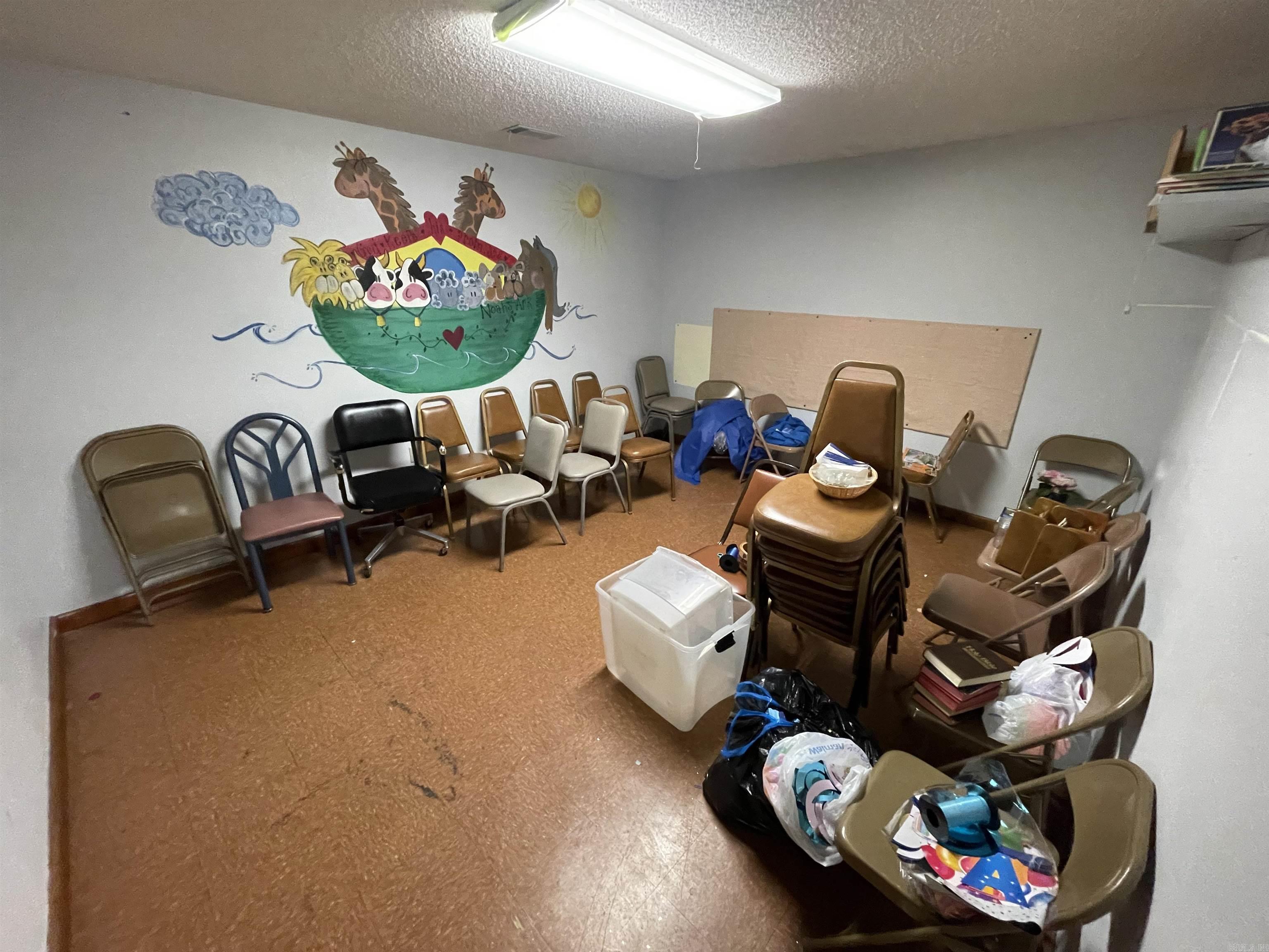 11-3S-20W - Commercial Sale