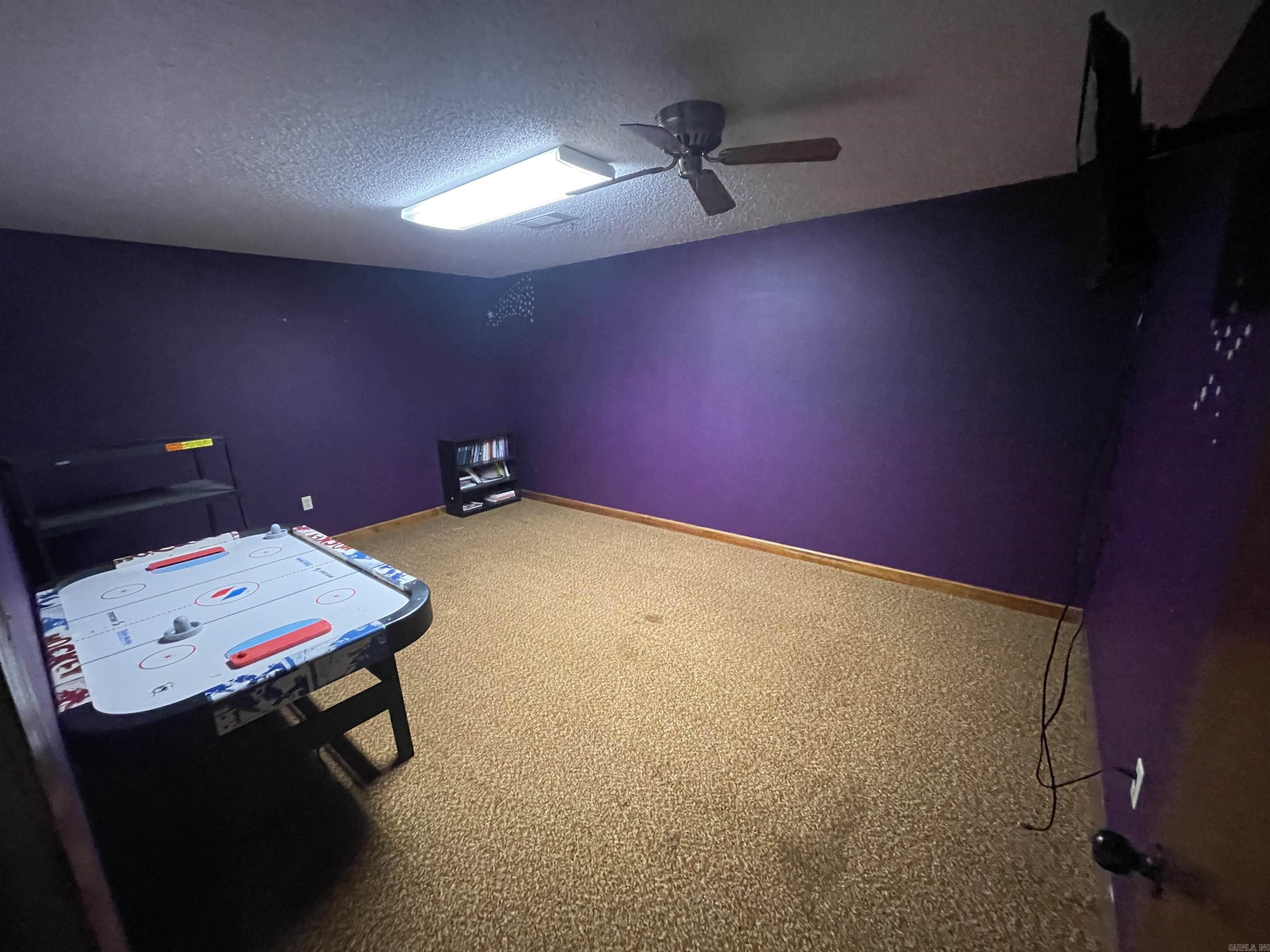 11-3S-20W - Commercial Sale