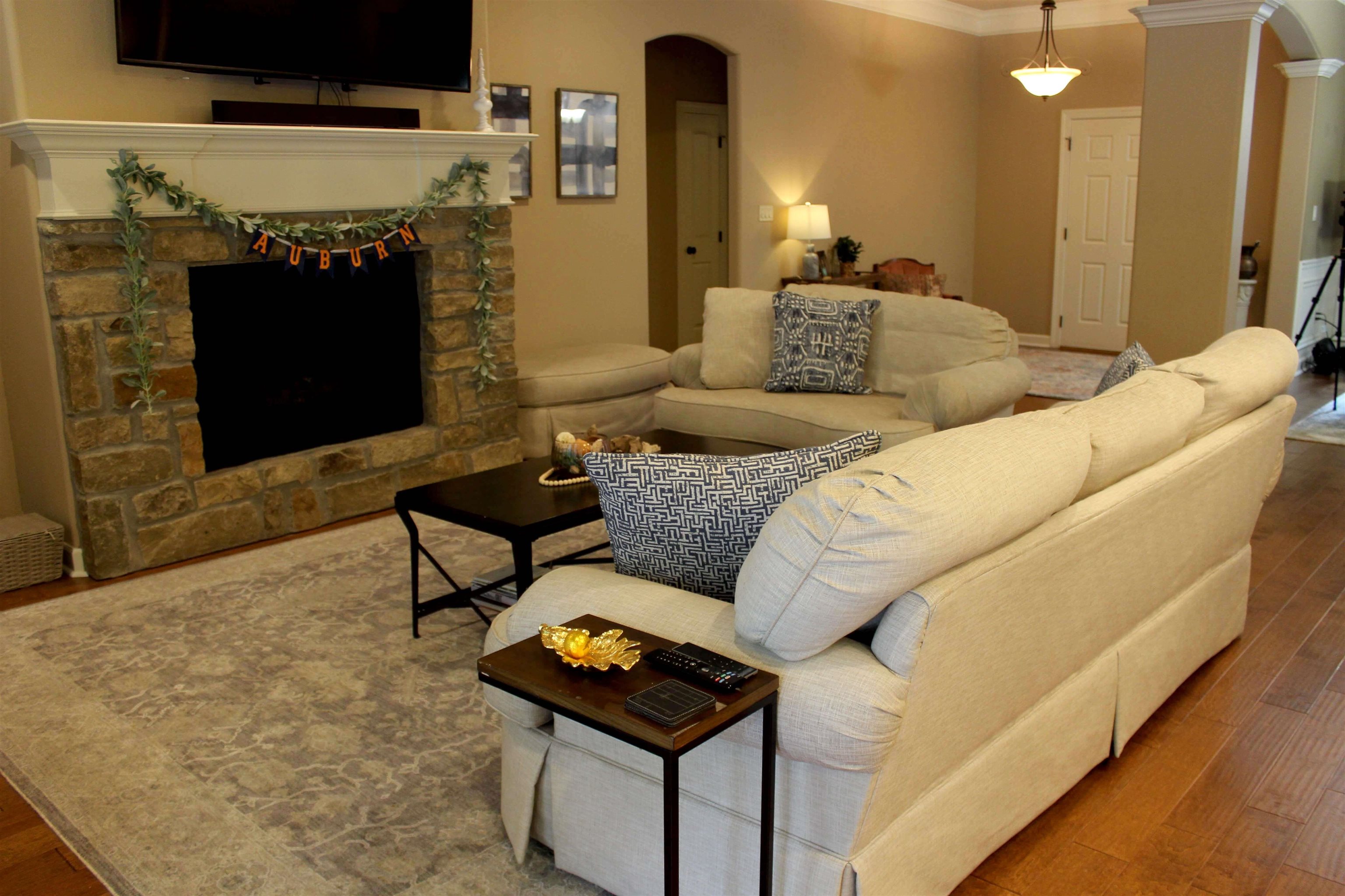 Isabella - Residential Lease