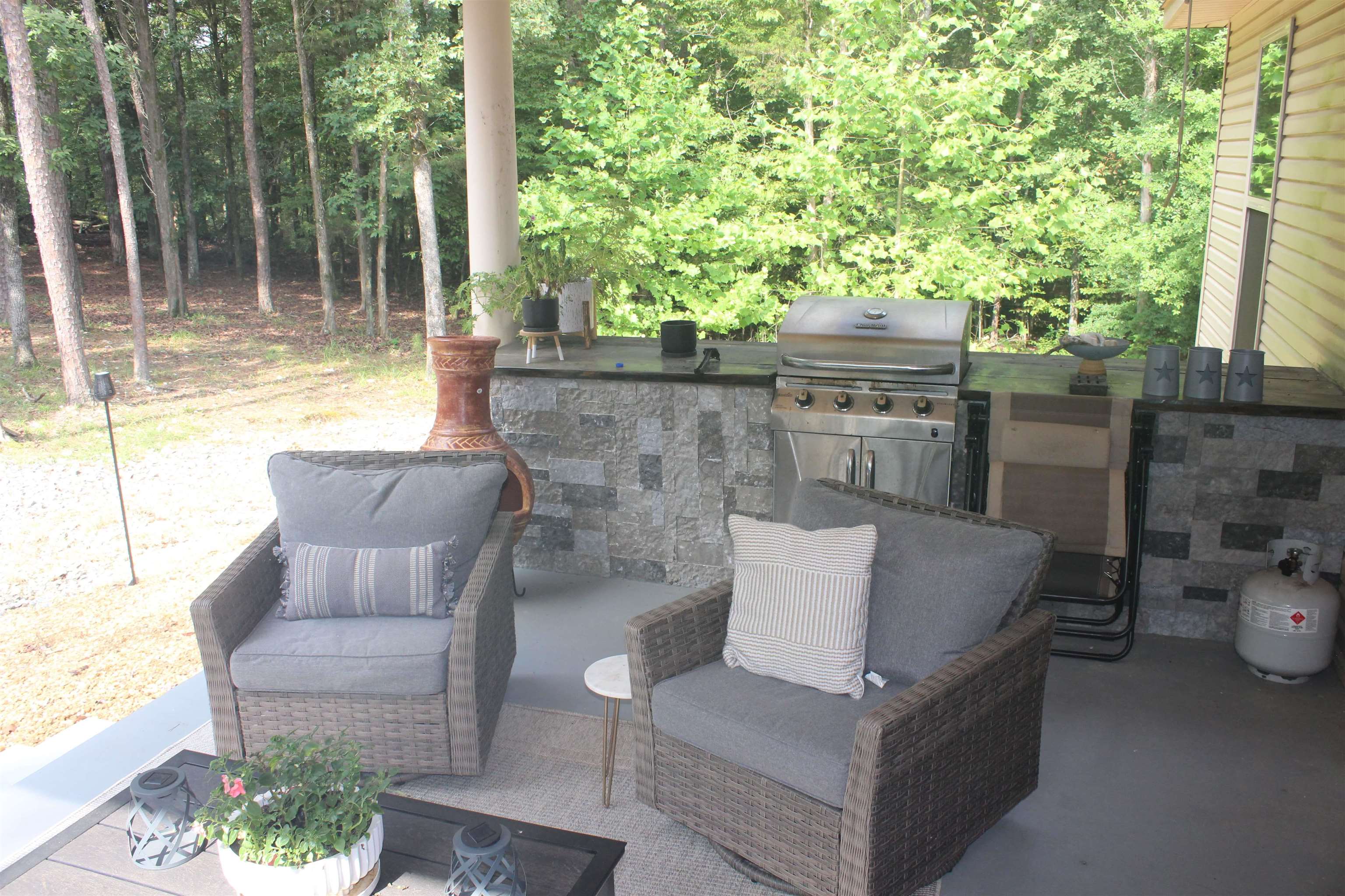 Isabella - Residential Lease