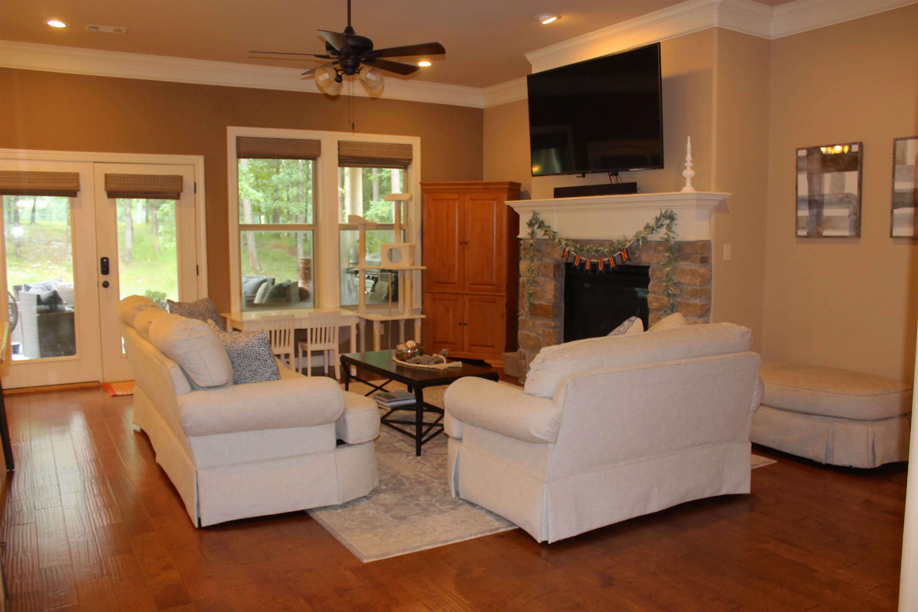 Isabella - Residential Lease