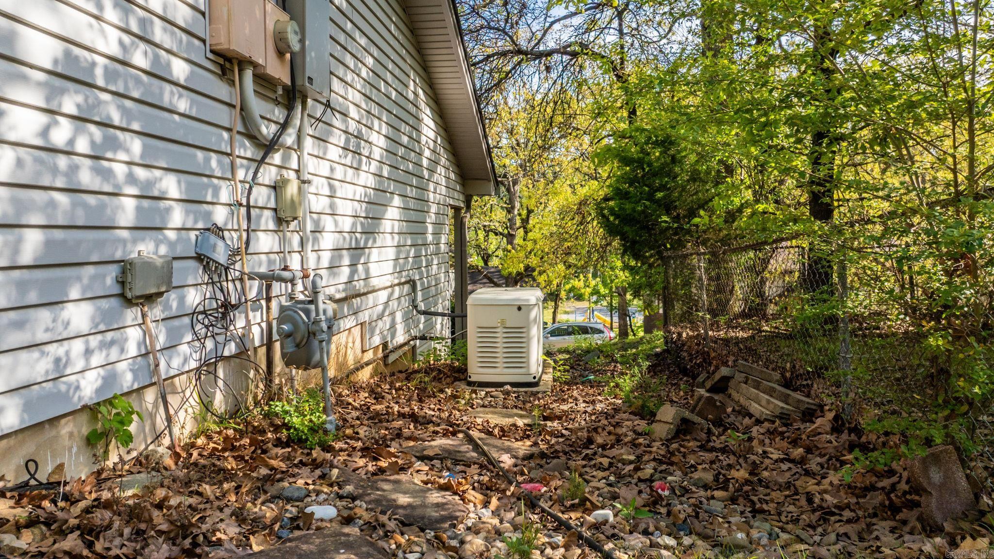 PLEASANT FOREST - Residential