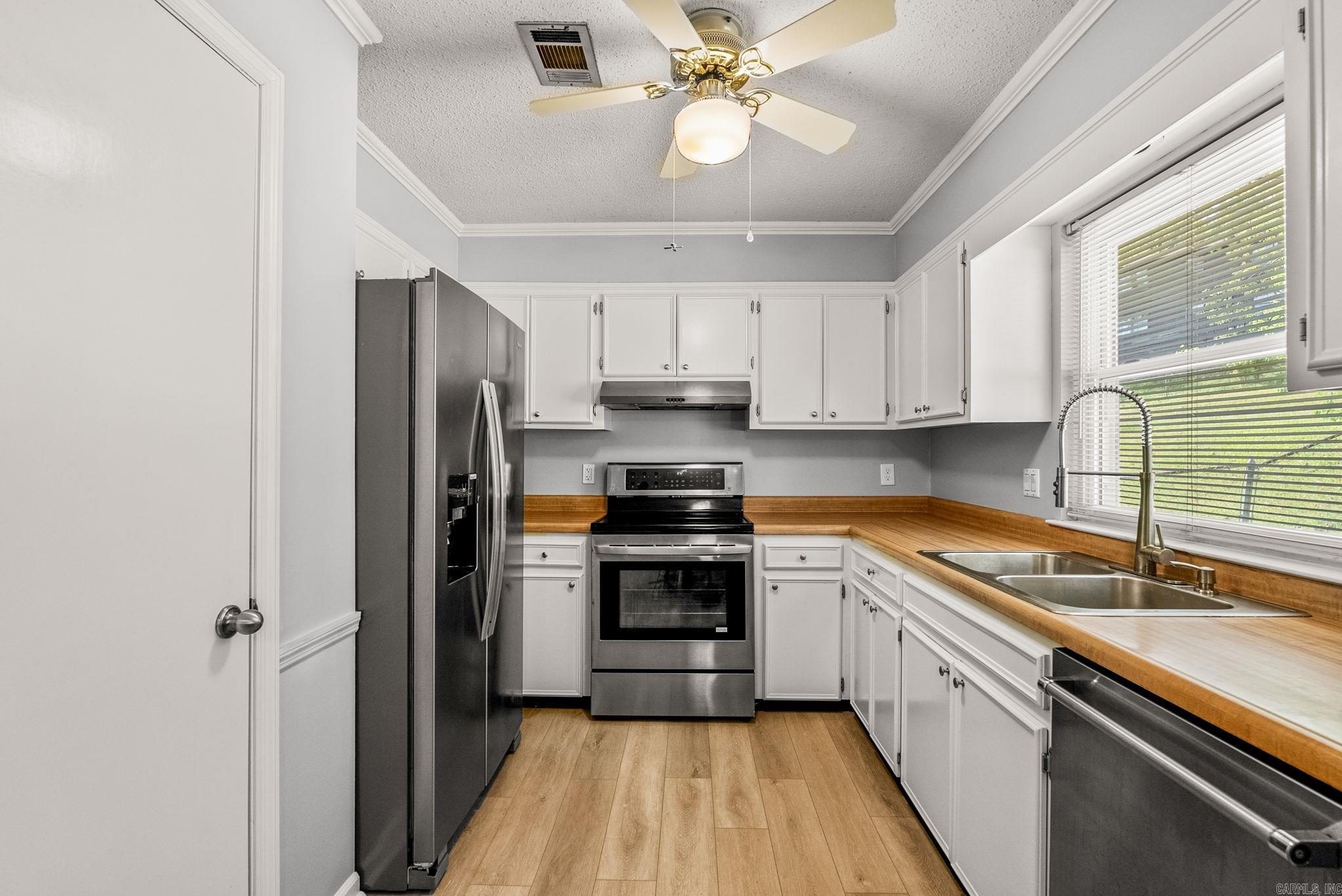 PLEASANT FOREST - Residential