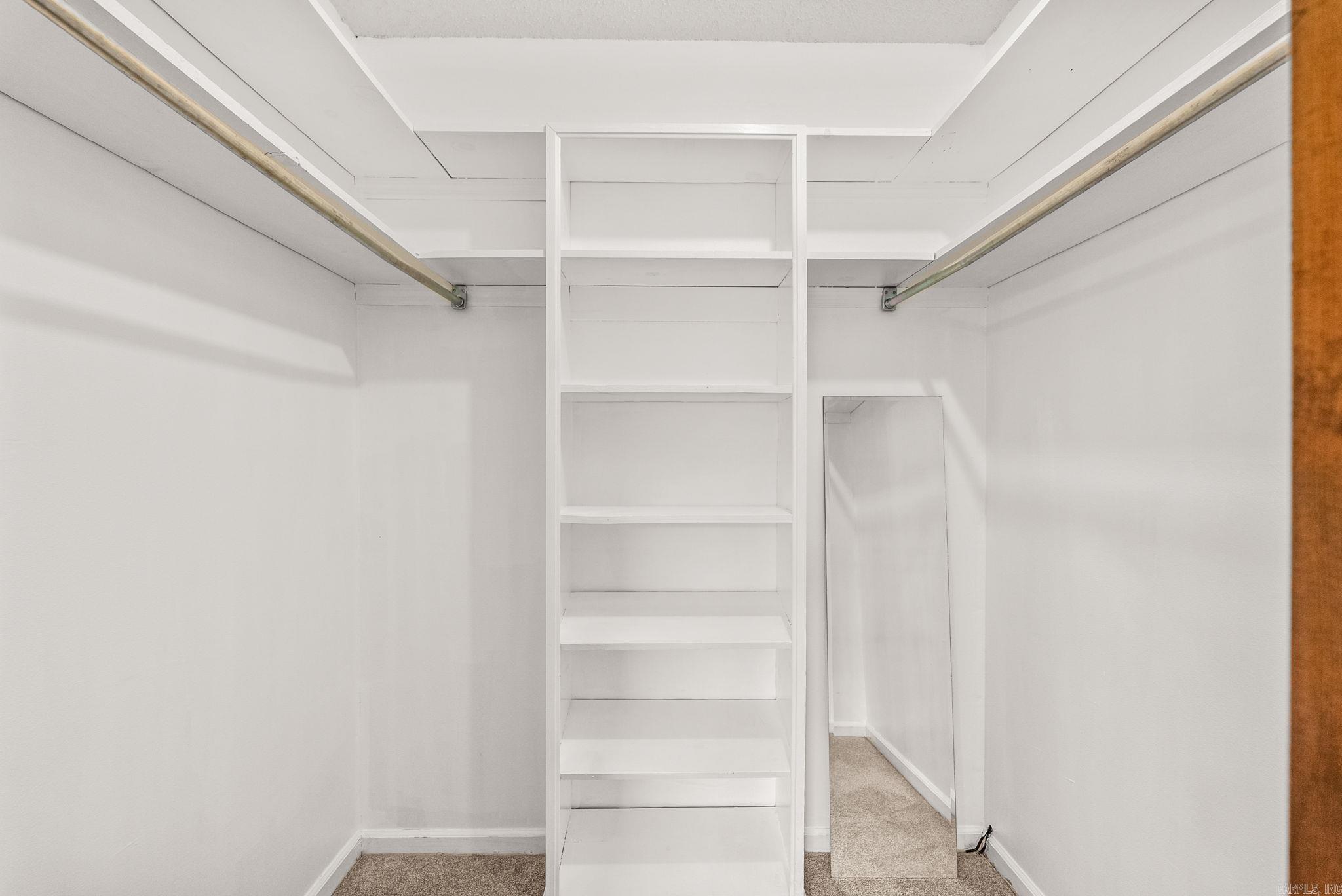 PLEASANT FOREST - Residential