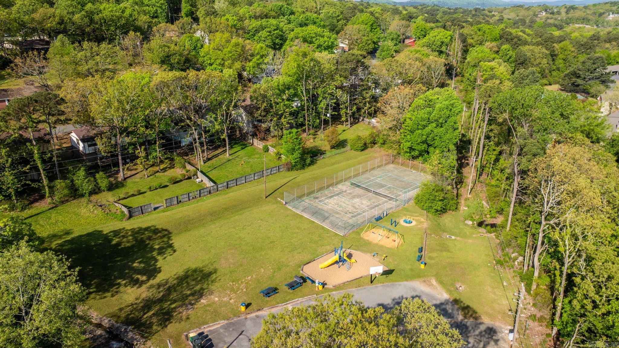 PLEASANT FOREST - Residential