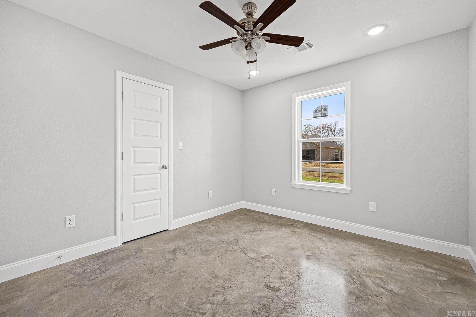 Qualls - Residential