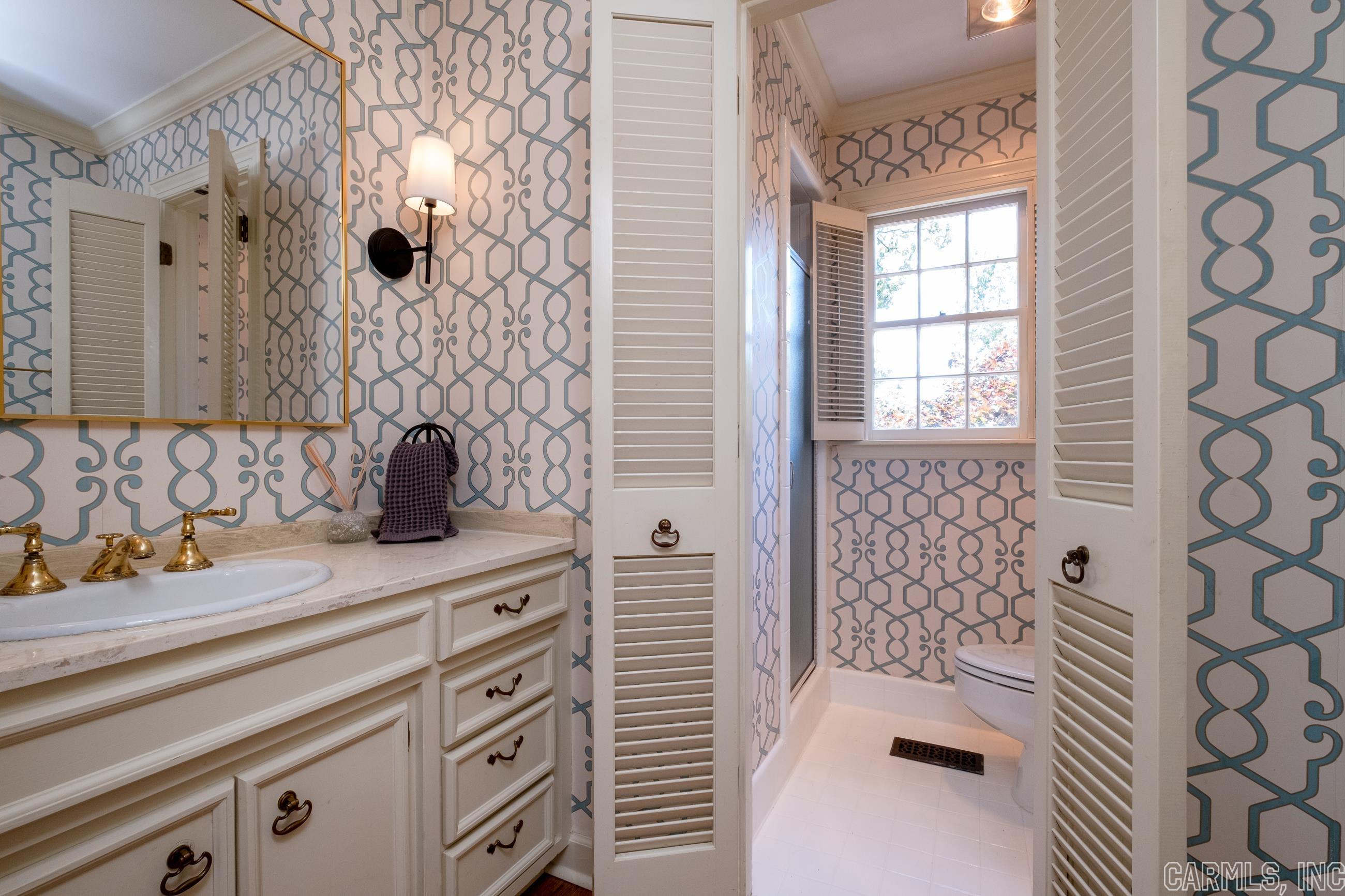 BROADVIEW TERRACE - Residential