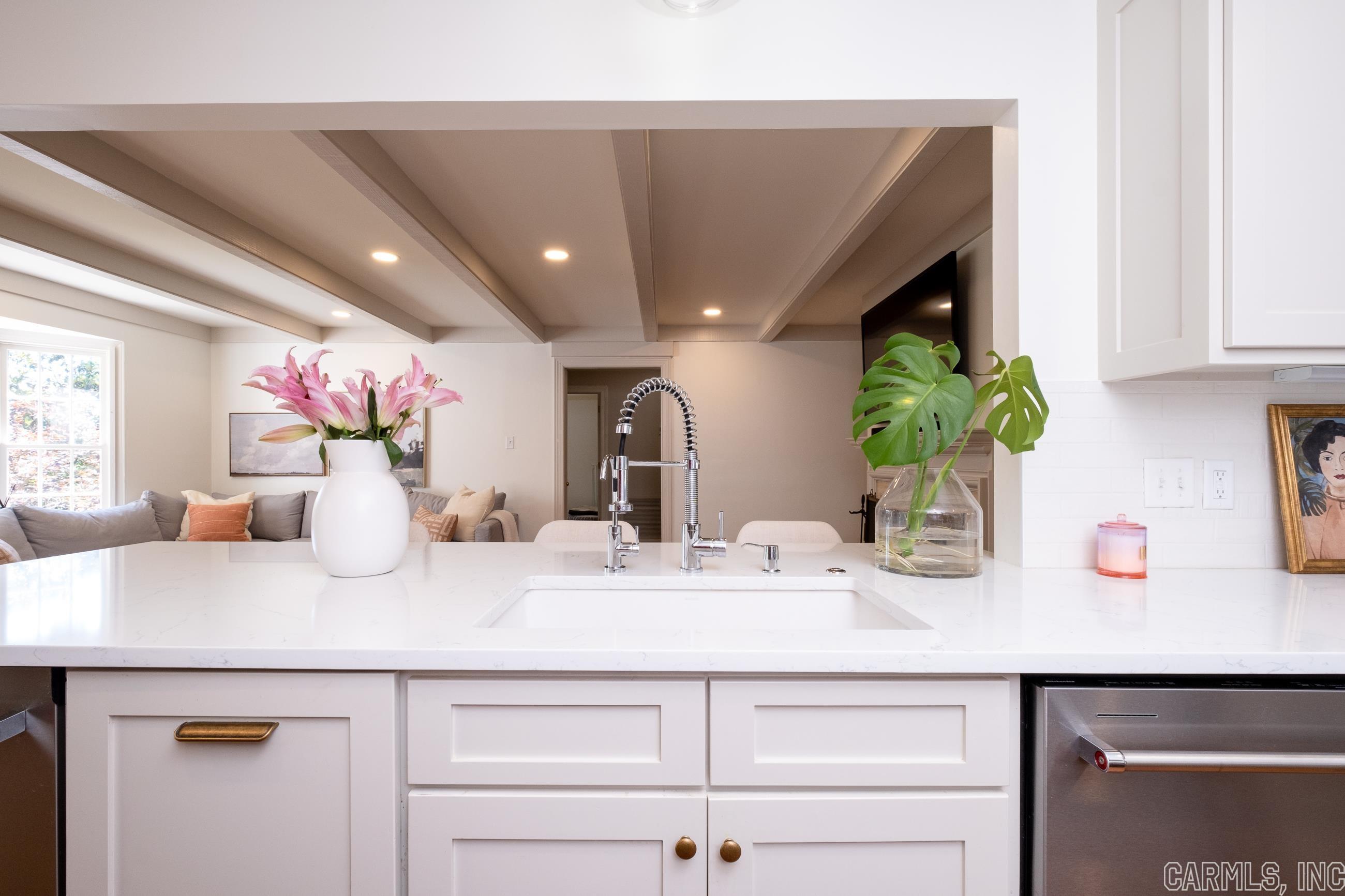 BROADVIEW TERRACE - Residential