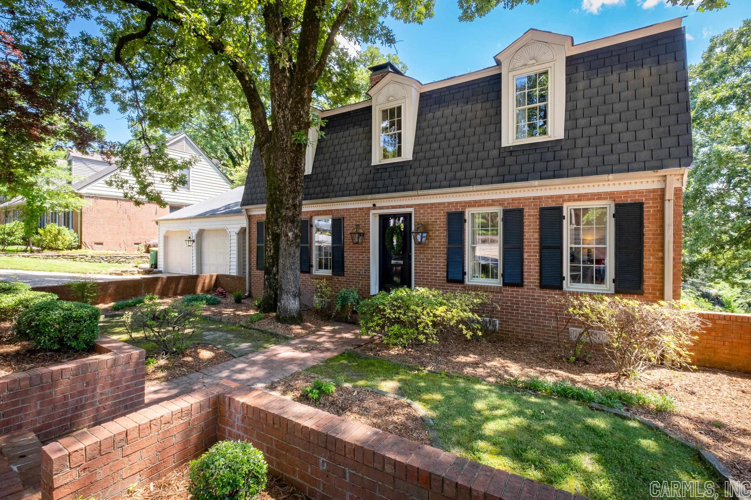 BROADVIEW TERRACE - Residential