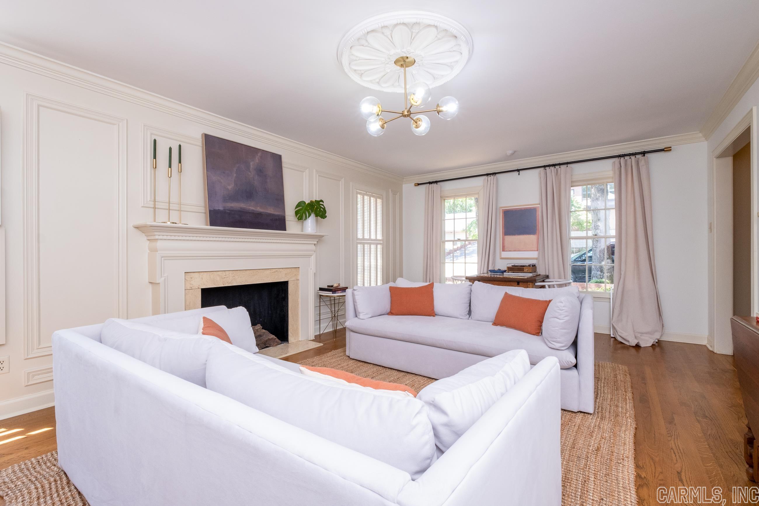 BROADVIEW TERRACE - Residential