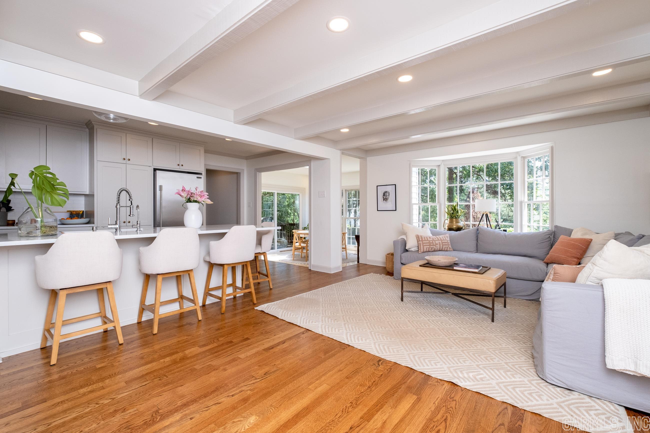 BROADVIEW TERRACE - Residential
