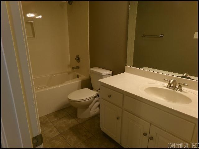 Epernay - Residential Lease