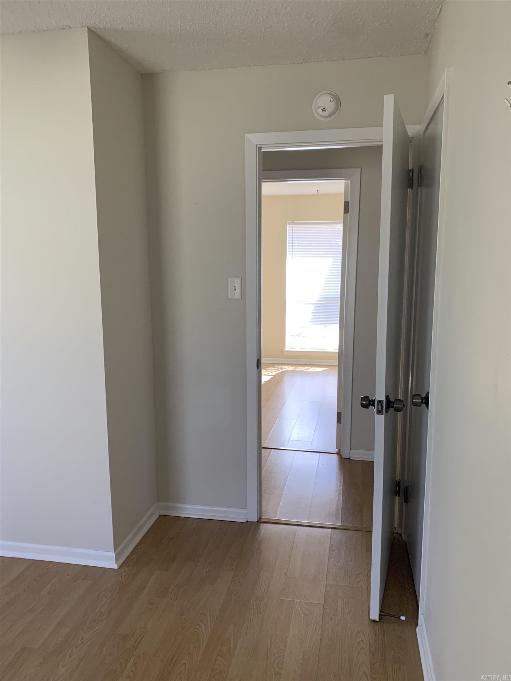 LYNNWOOD ACRES - Residential