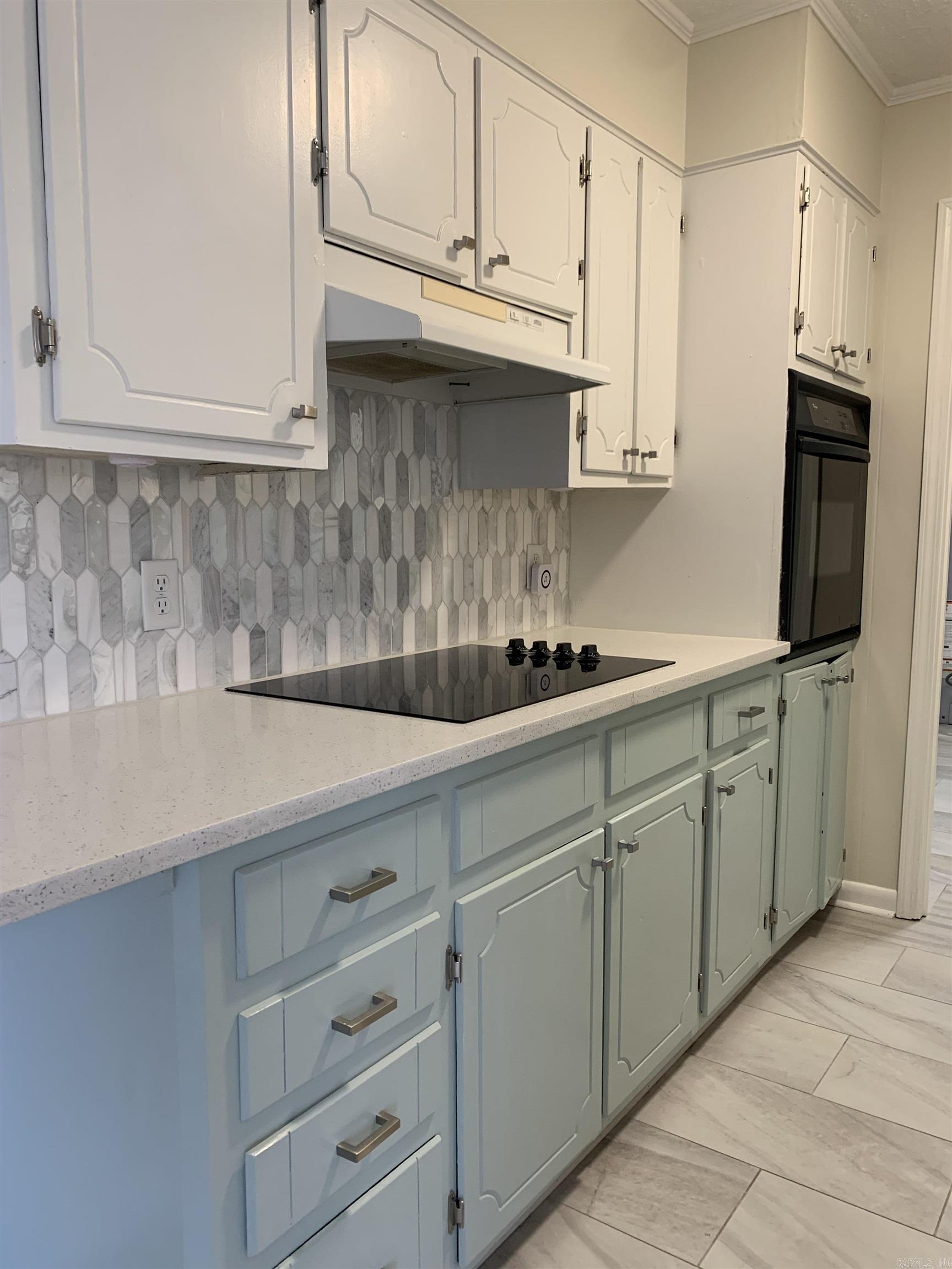 LYNNWOOD ACRES - Residential