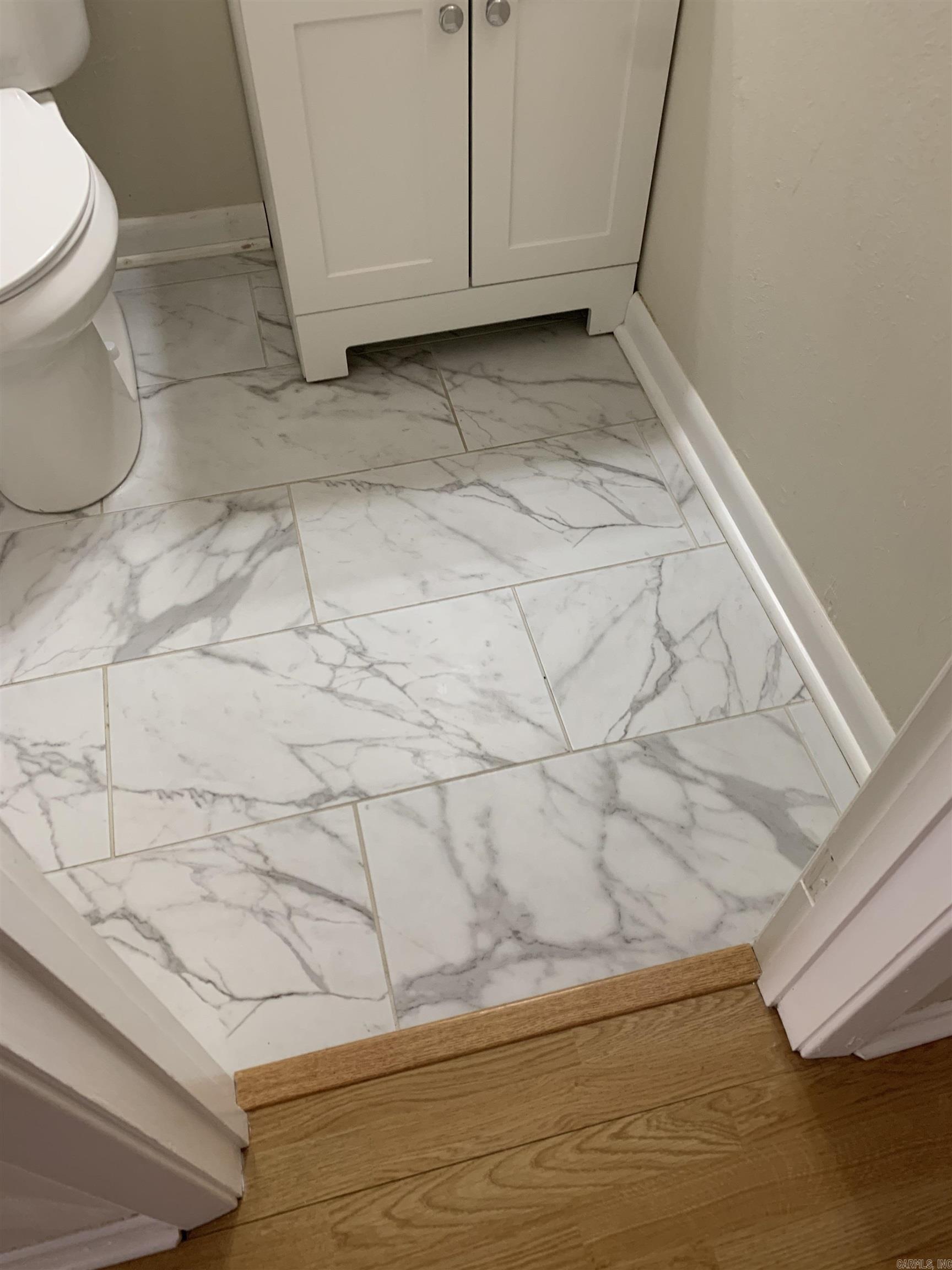 LYNNWOOD ACRES - Residential