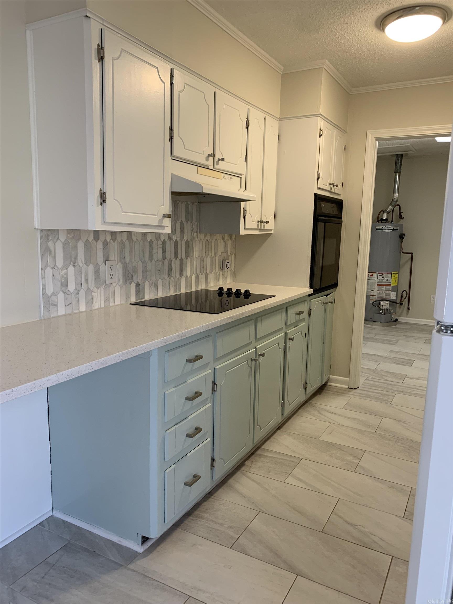 LYNNWOOD ACRES - Residential