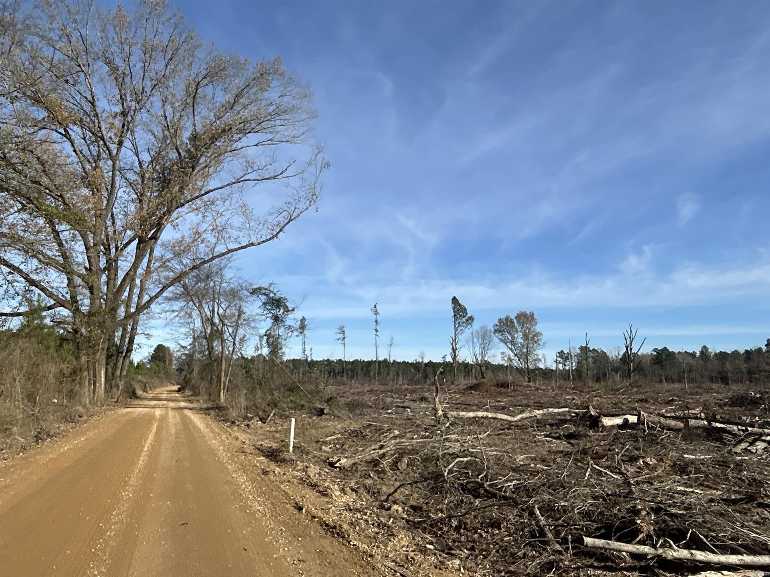 Metes & Bounds - Land