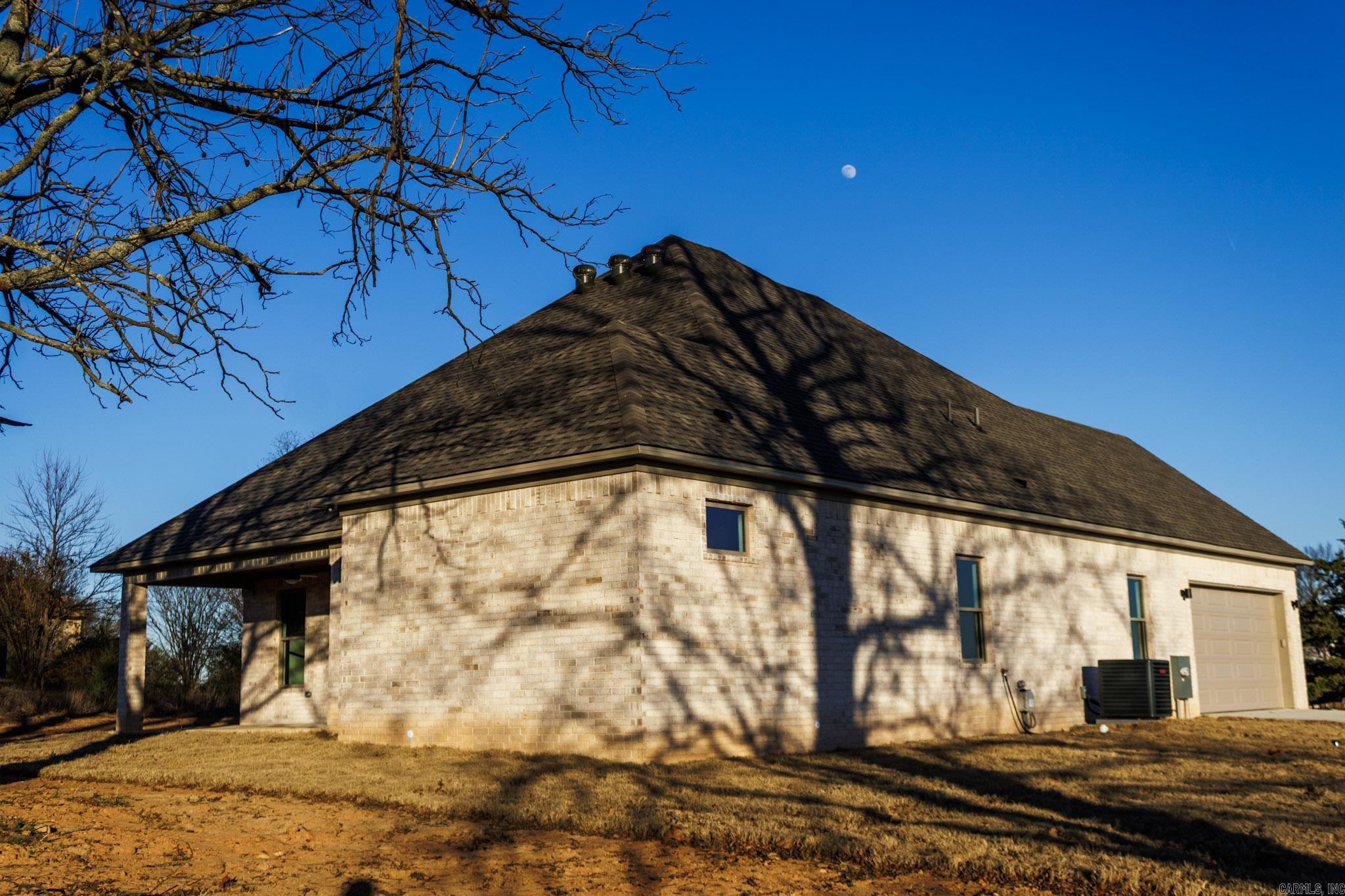 REYNOLDS RIDGE - Residential