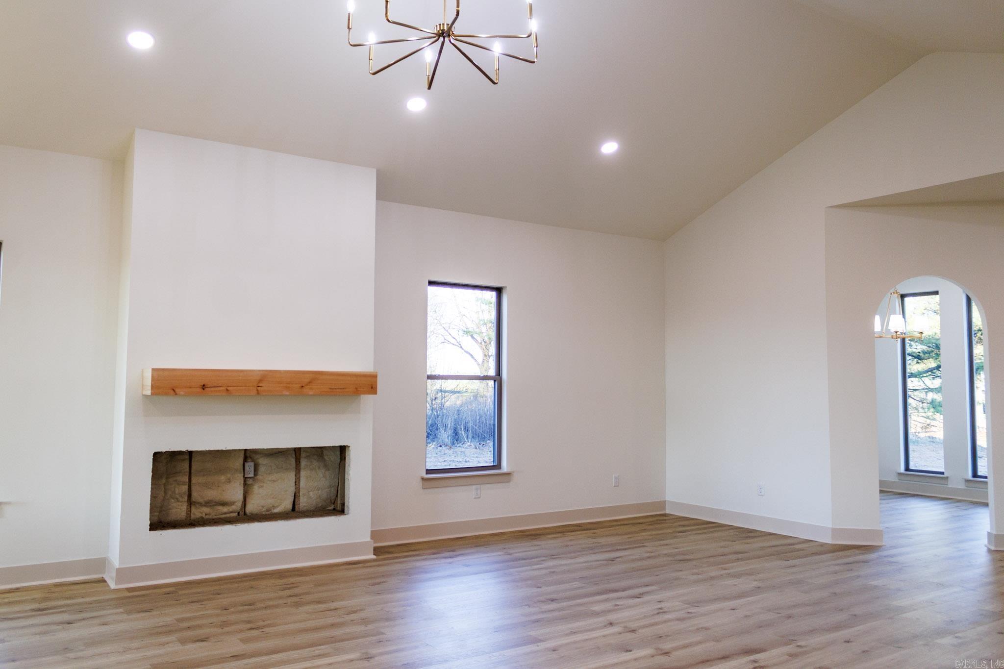 REYNOLDS RIDGE - Residential