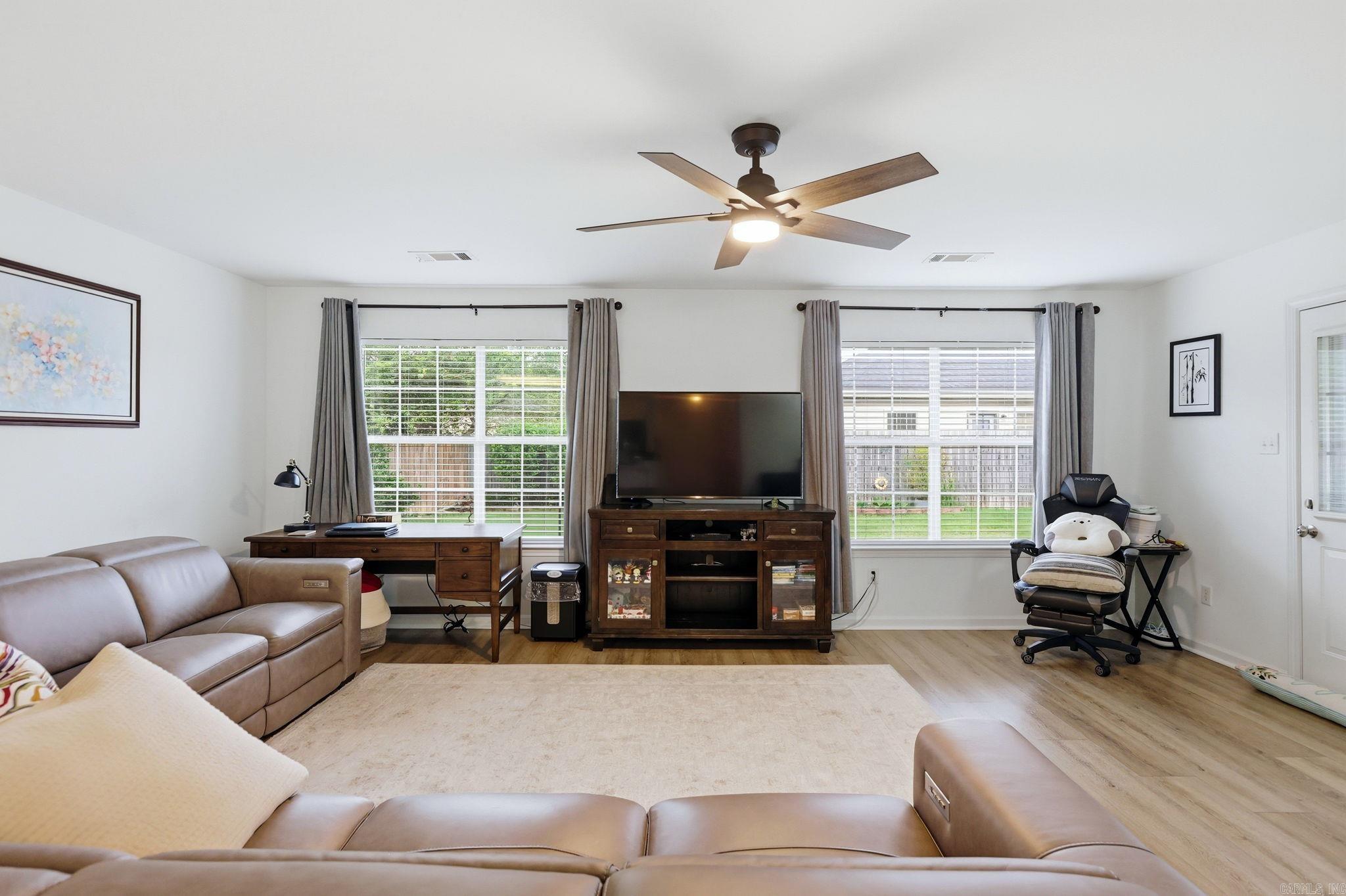 SAINT JOSEPHS GLEN - Residential
