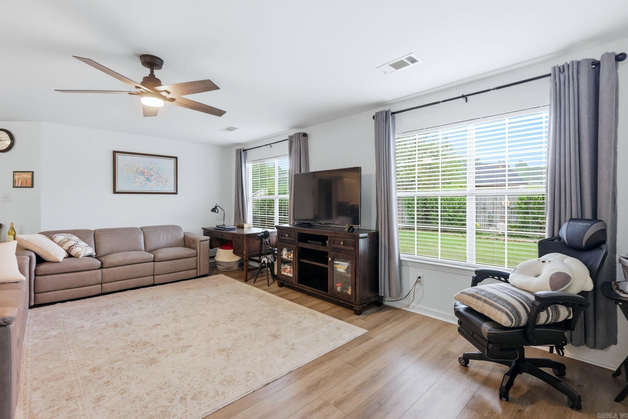 SAINT JOSEPHS GLEN - Residential