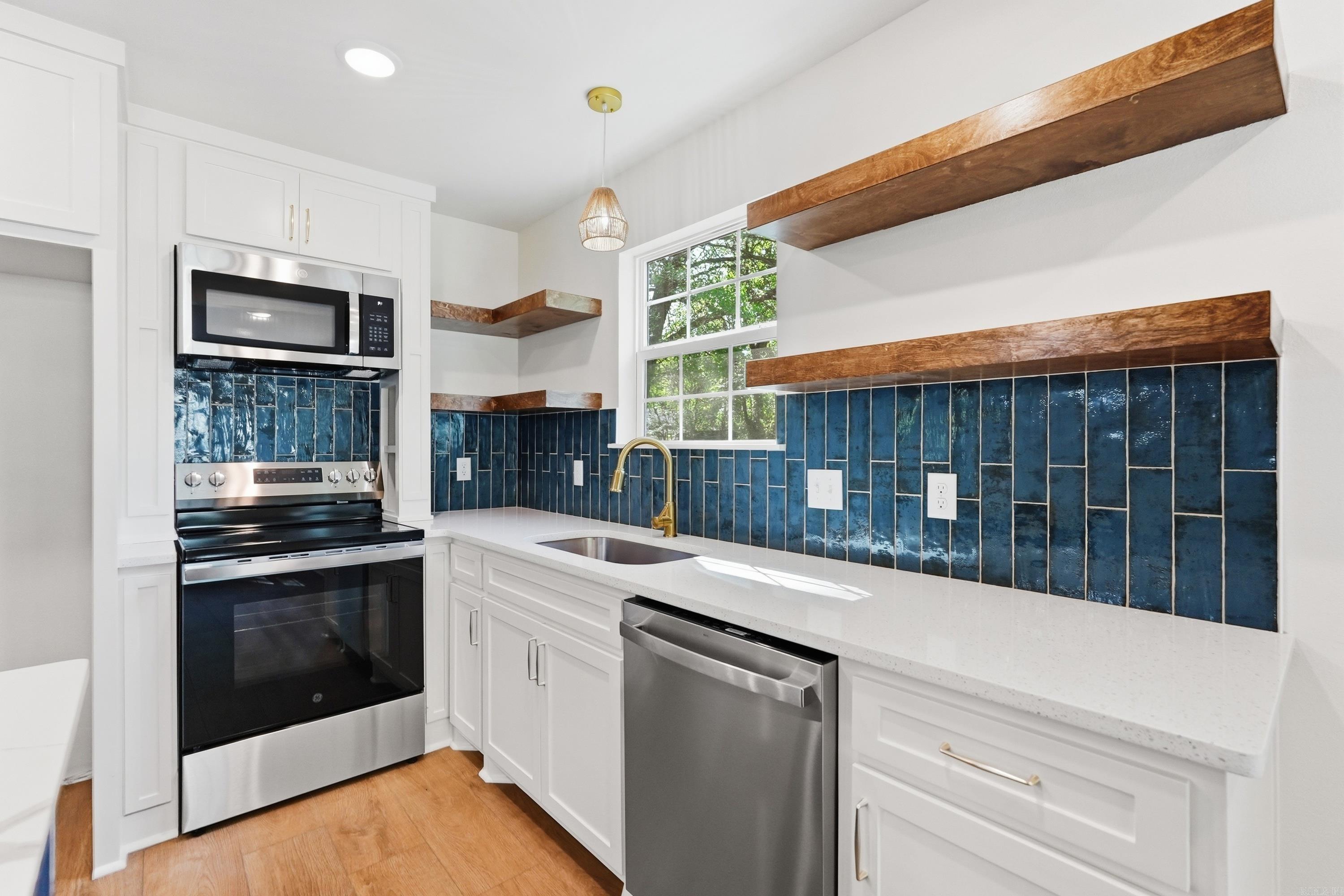 ANDERSON ADDN - Residential