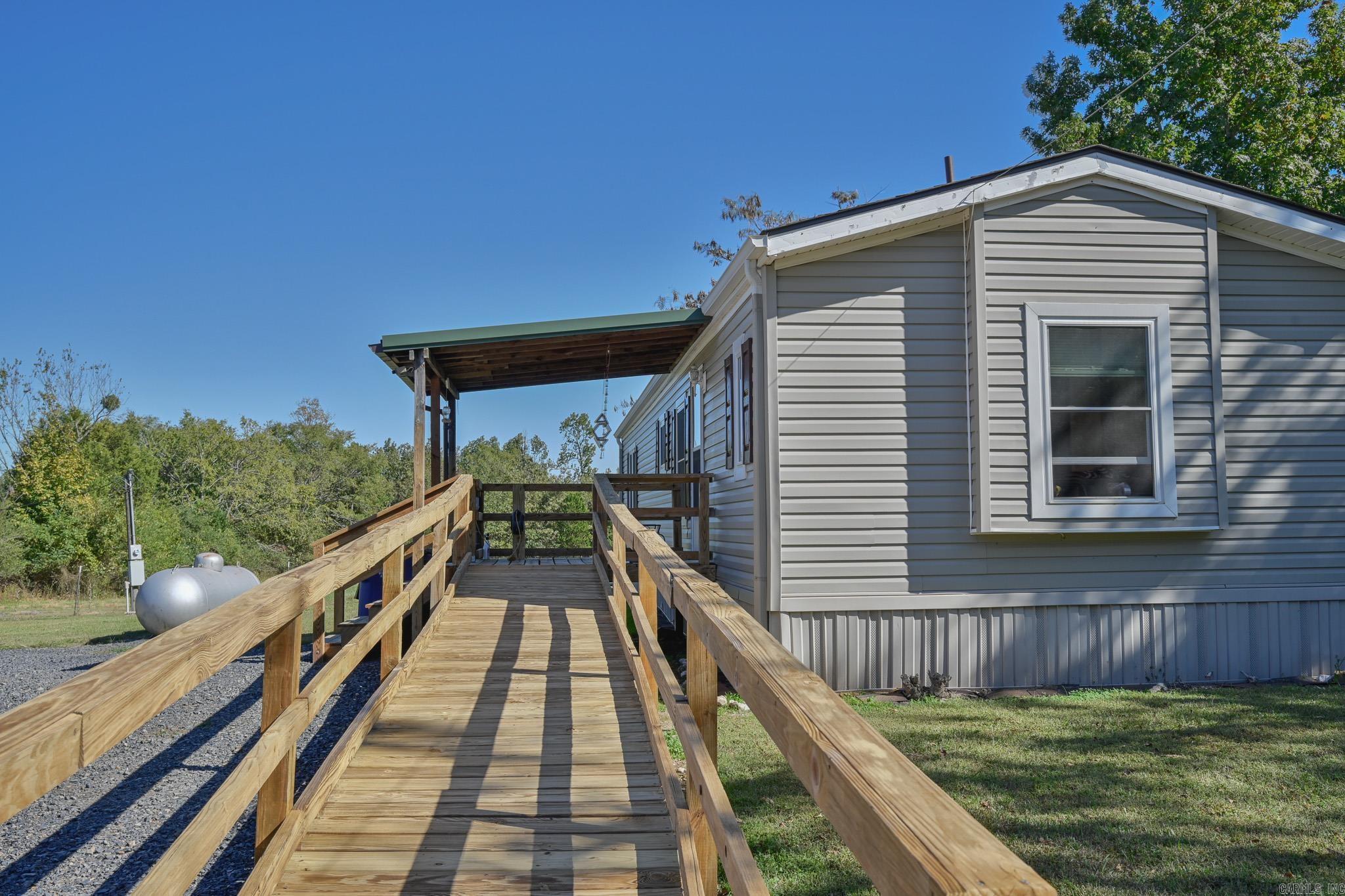 Metes & Bounds - Residential