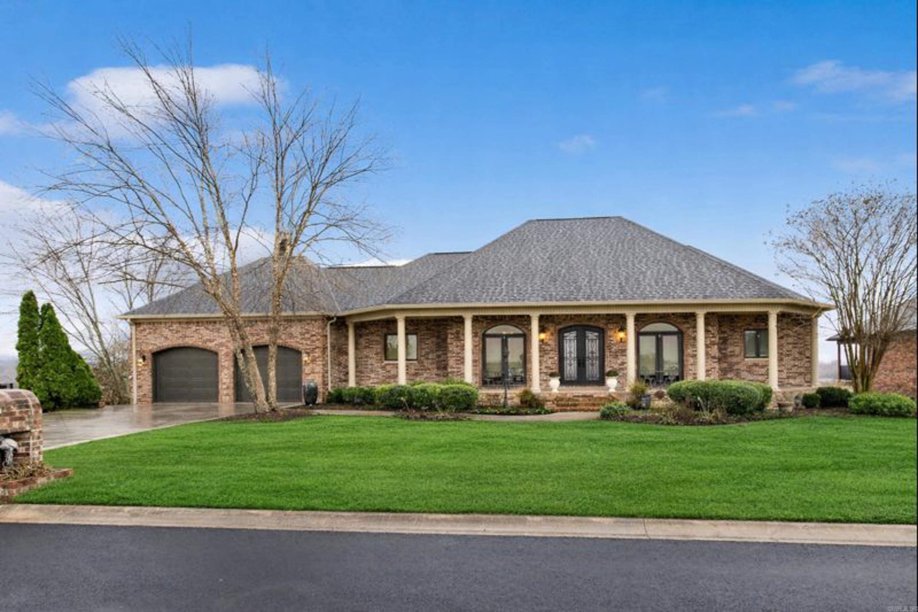 THE RIVER PLANTATION PH III - Residential