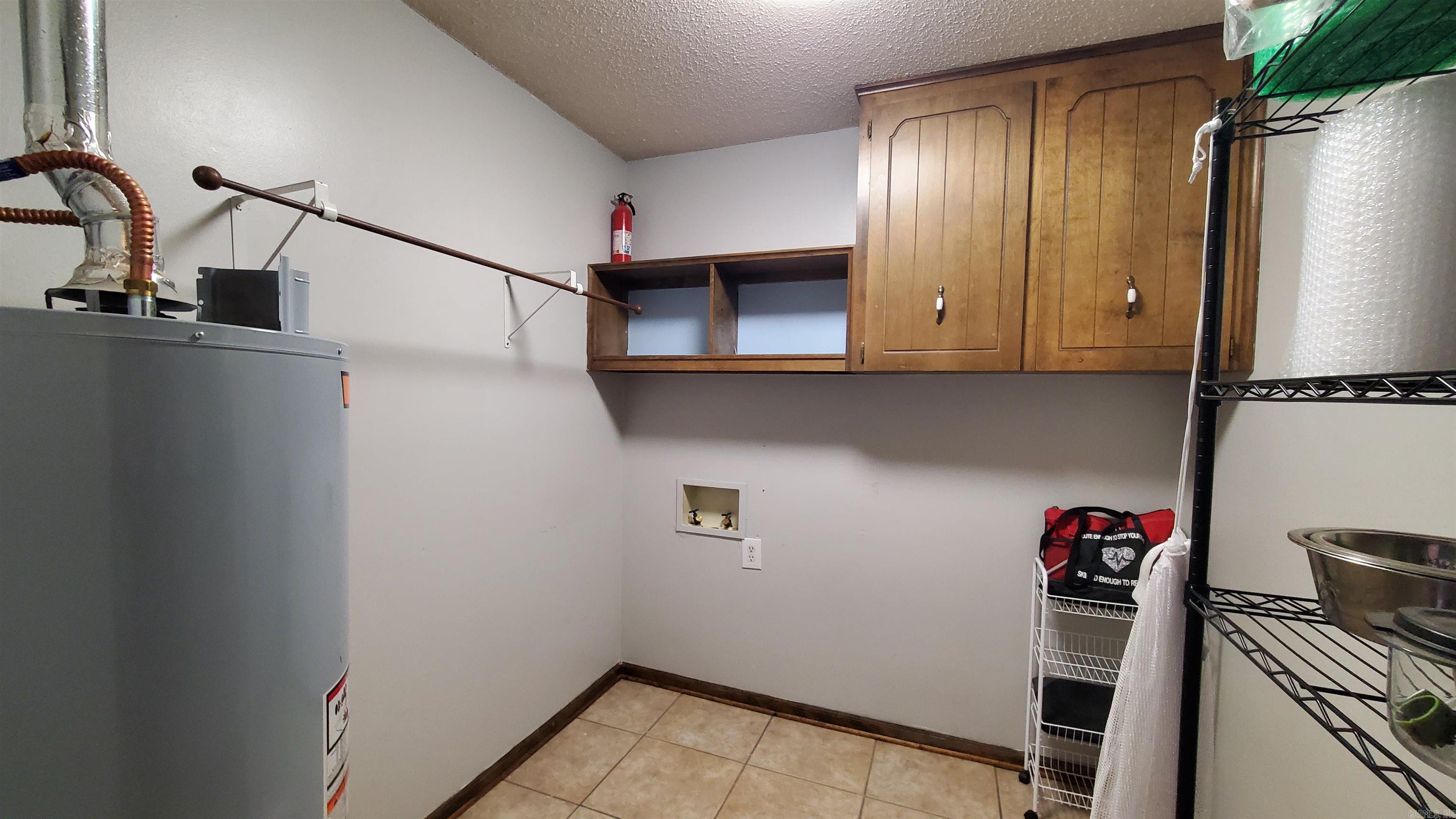 FOXWOOD J - Residential