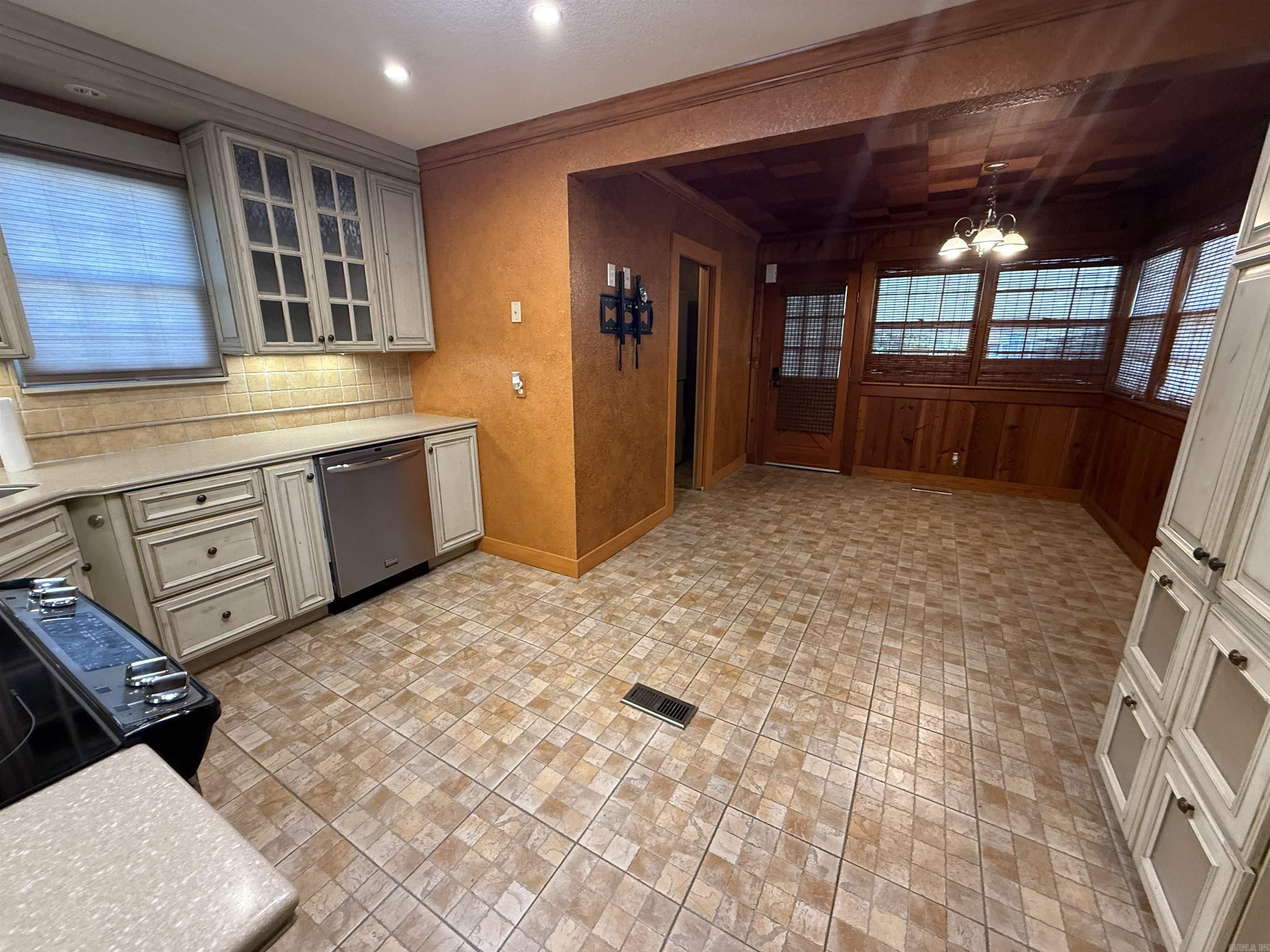 OAK RIDGE ADDN - Residential