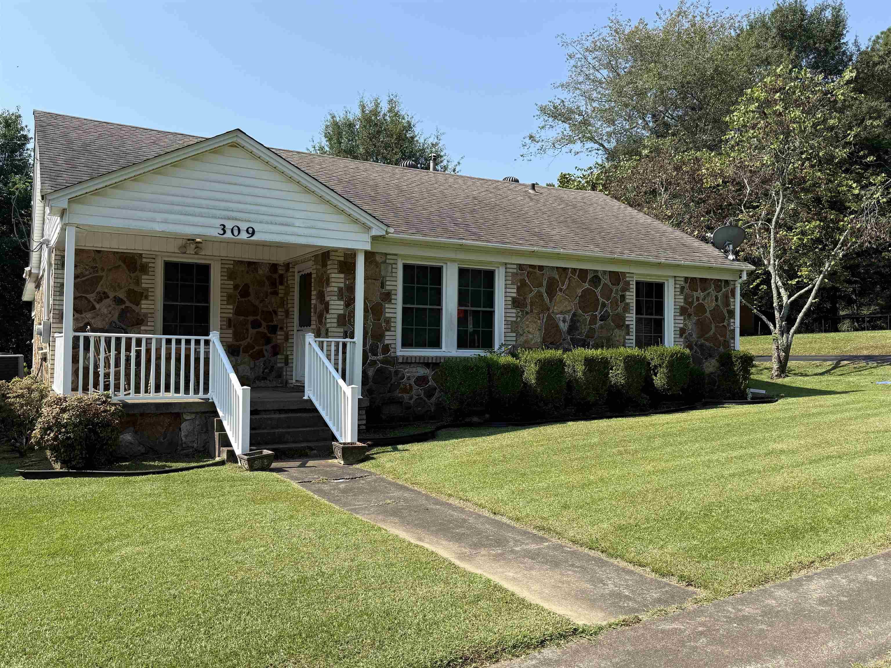 OAK RIDGE ADDN - Residential