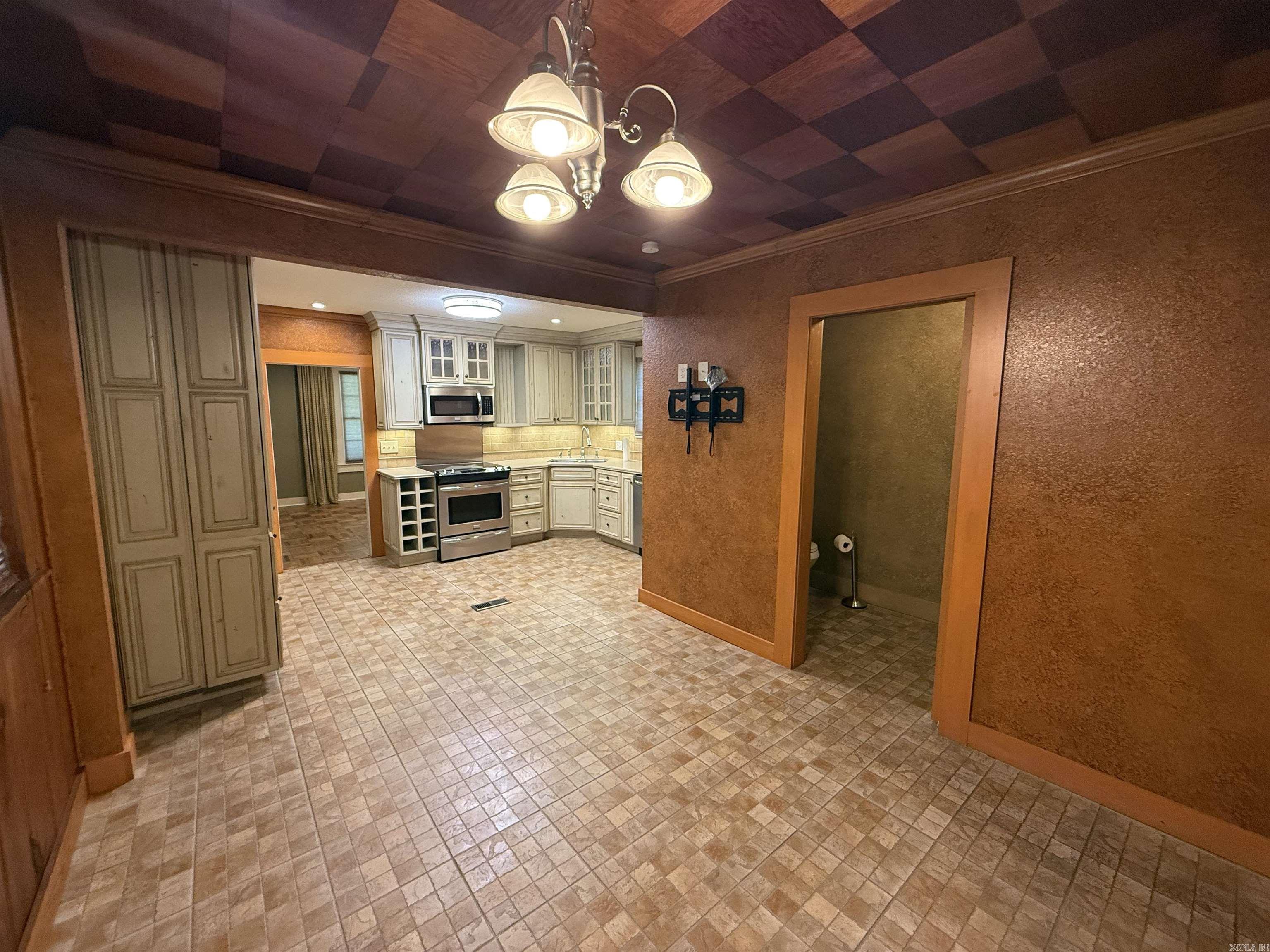 OAK RIDGE ADDN - Residential