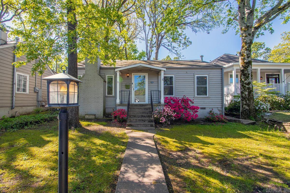 HILLCREST - Residential