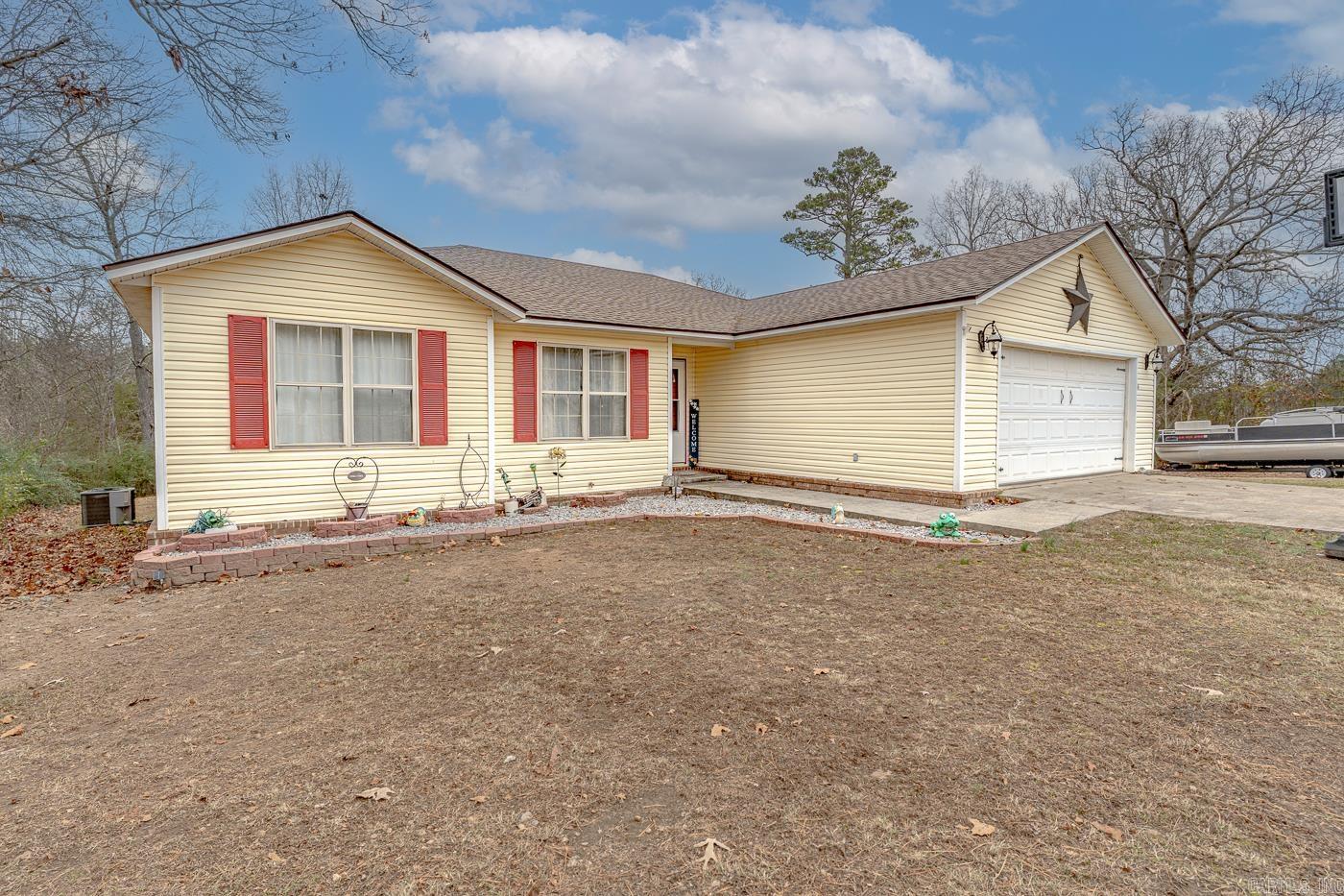 TOWN BRANCH ACRES - Residential