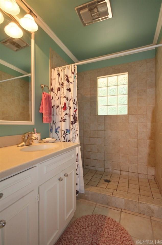 Leawood Heights - Residential