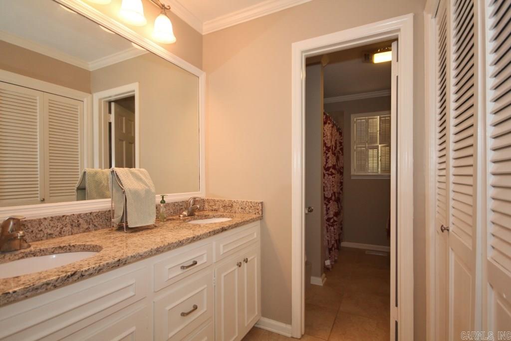 Leawood Heights - Residential