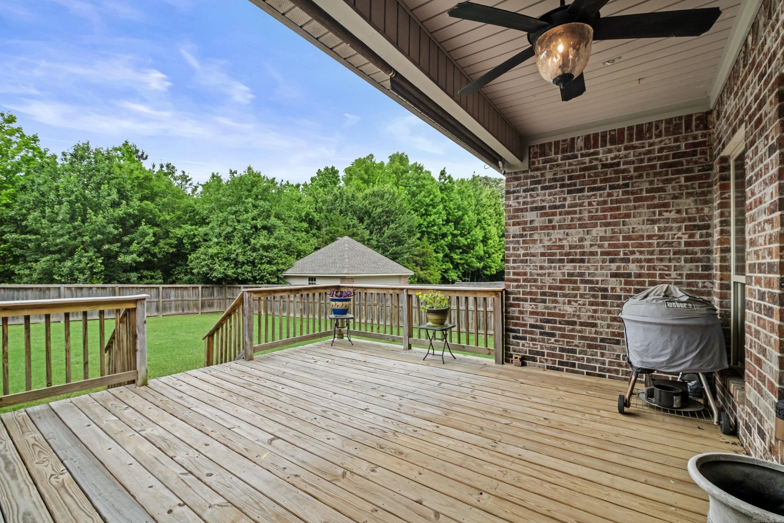 SHADOW CREEK - Residential