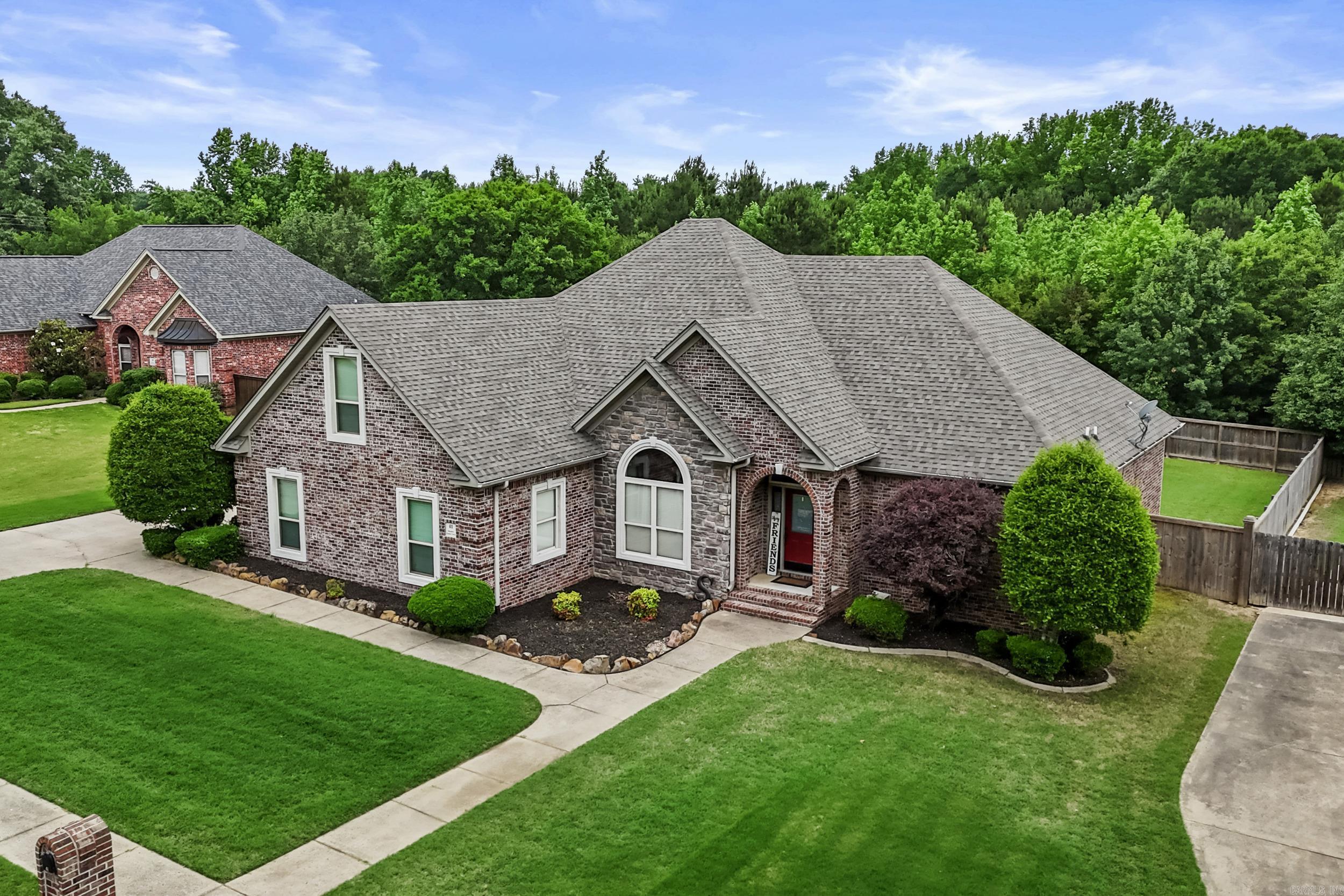 SHADOW CREEK - Residential
