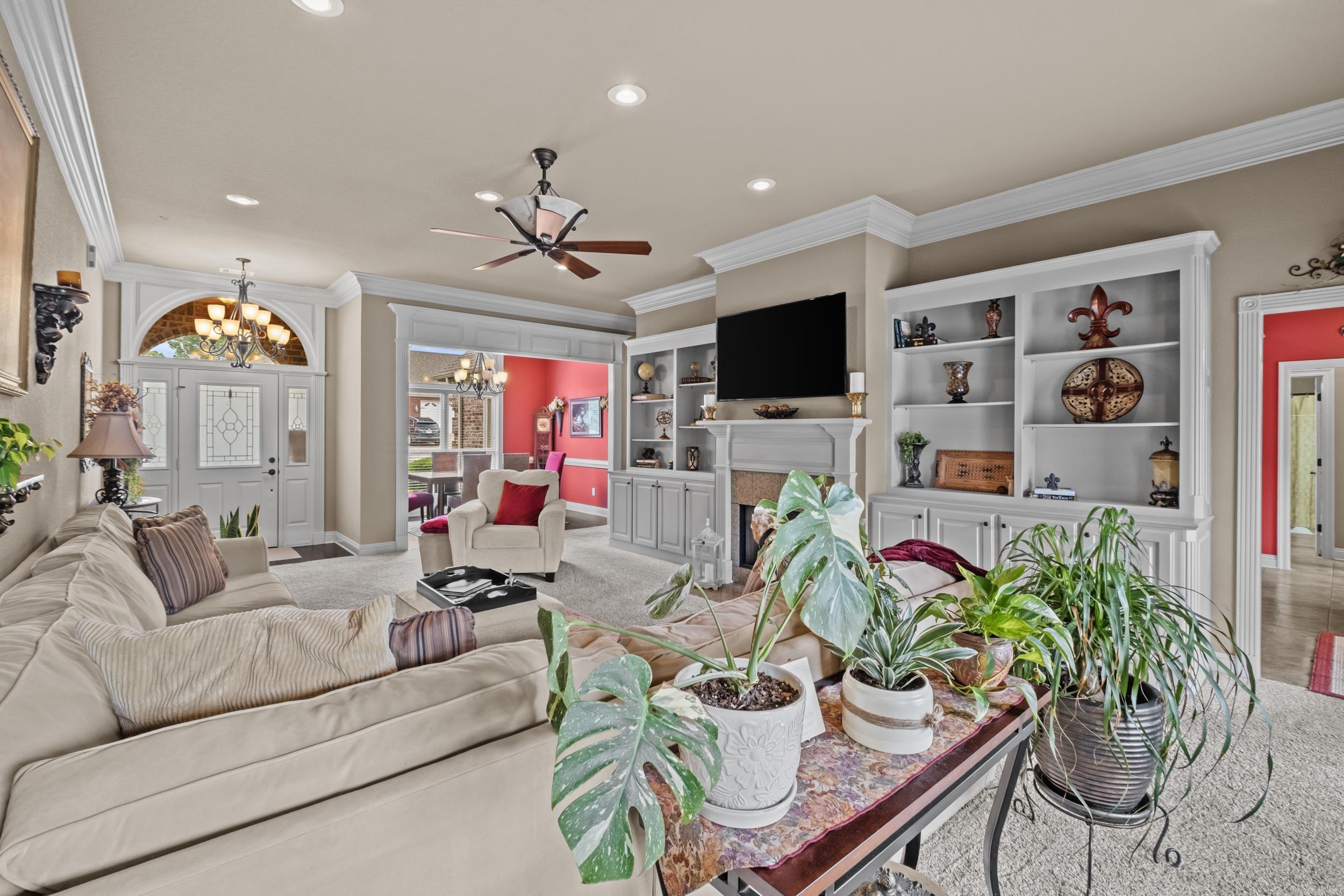 SHADOW CREEK - Residential