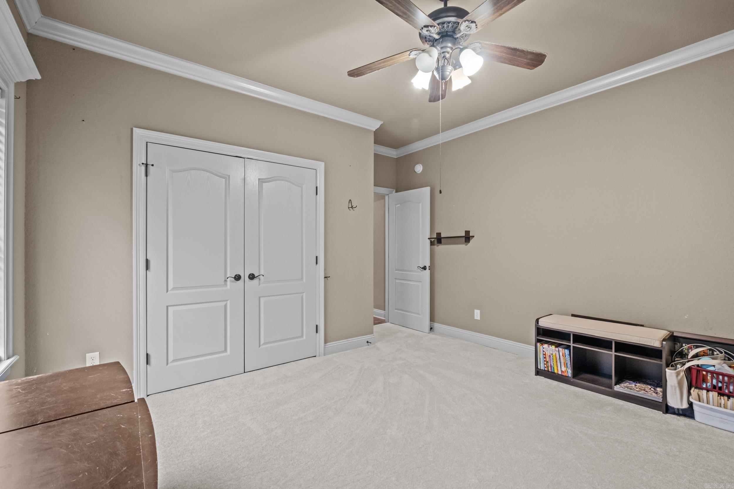 SHADOW CREEK - Residential