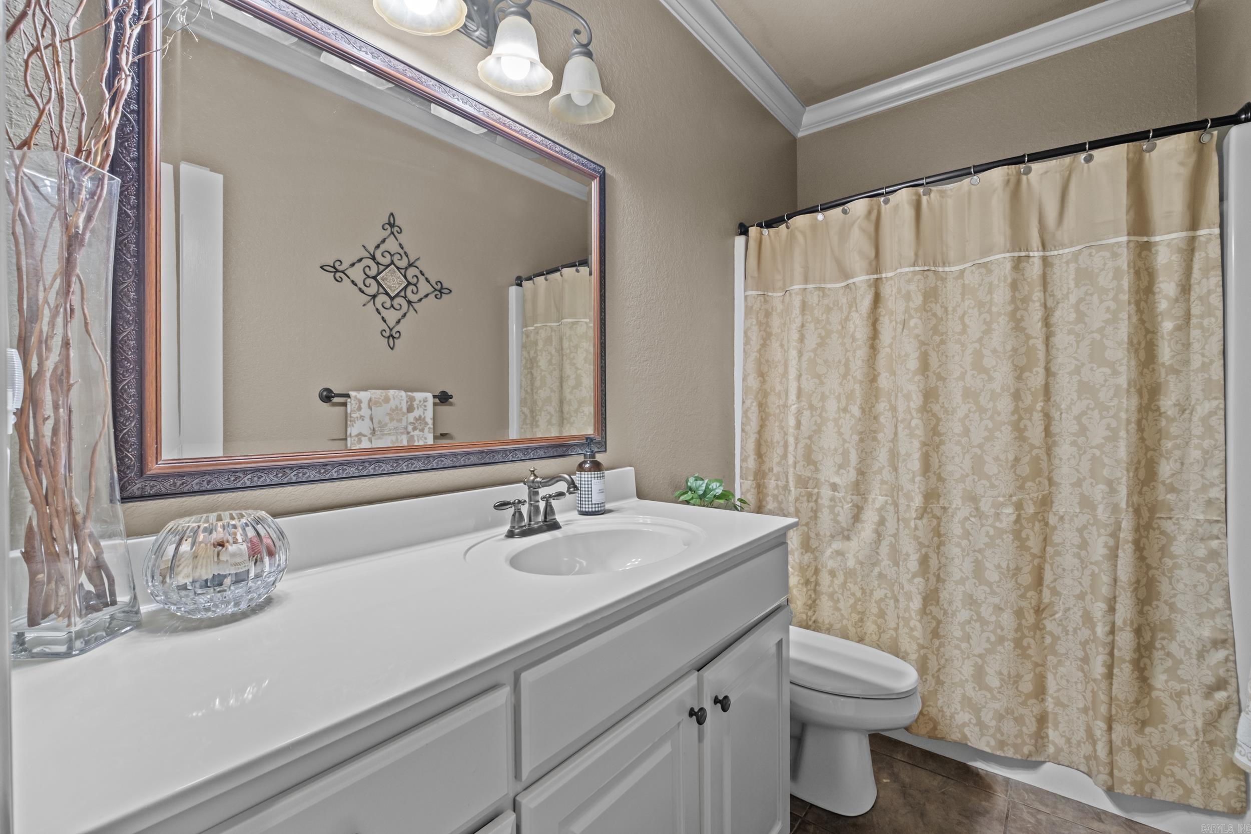 SHADOW CREEK - Residential