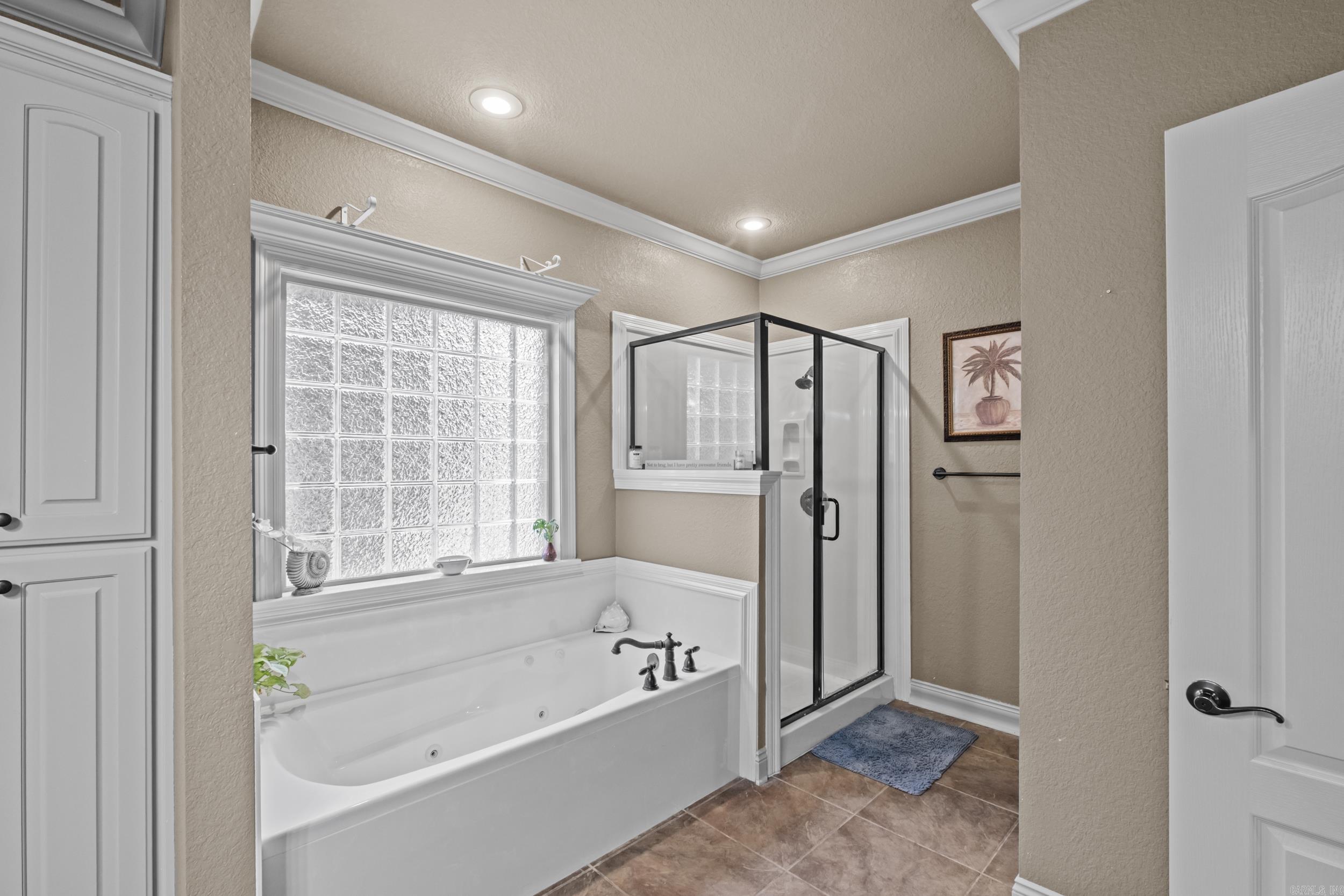SHADOW CREEK - Residential