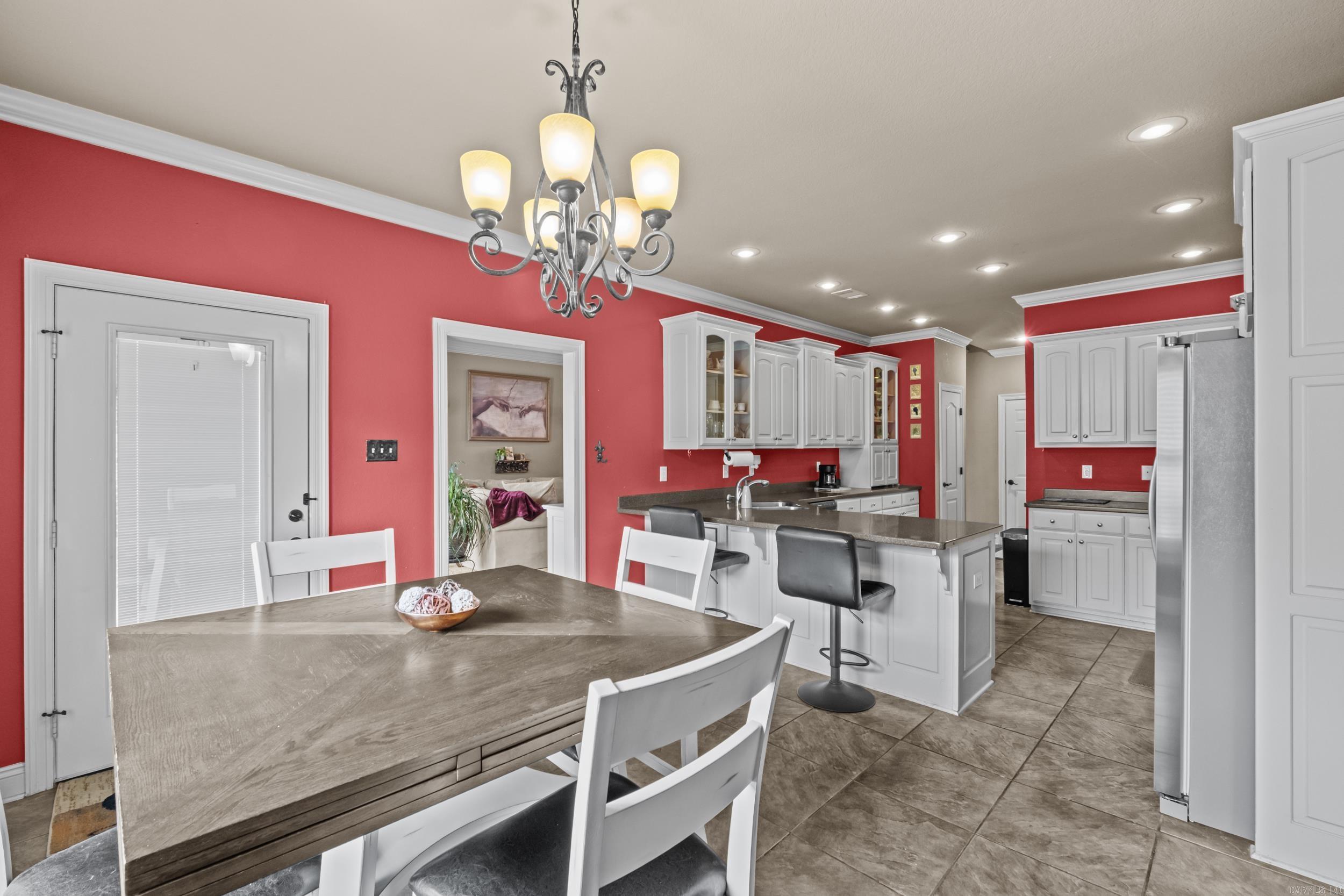 SHADOW CREEK - Residential