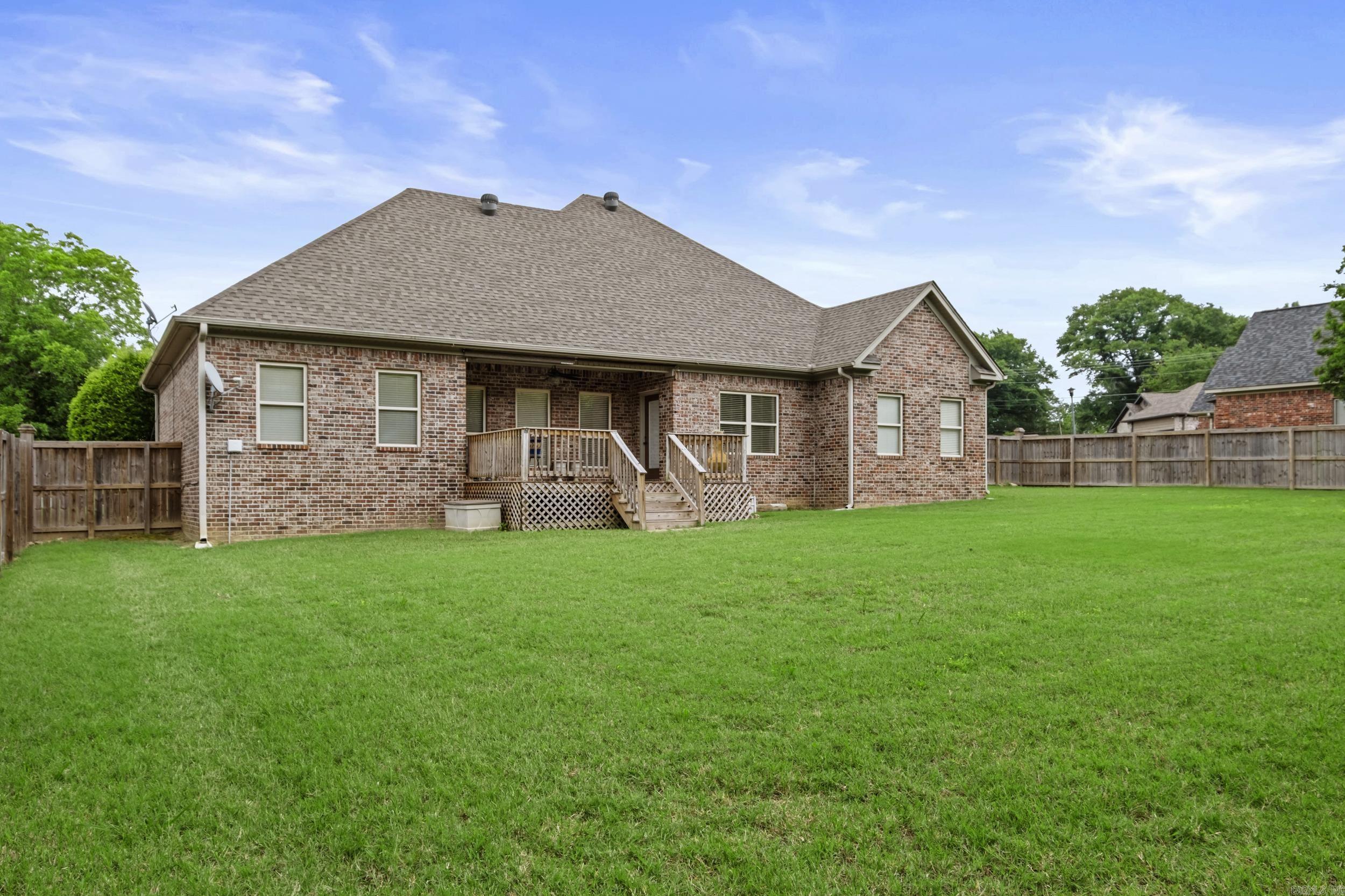 SHADOW CREEK - Residential