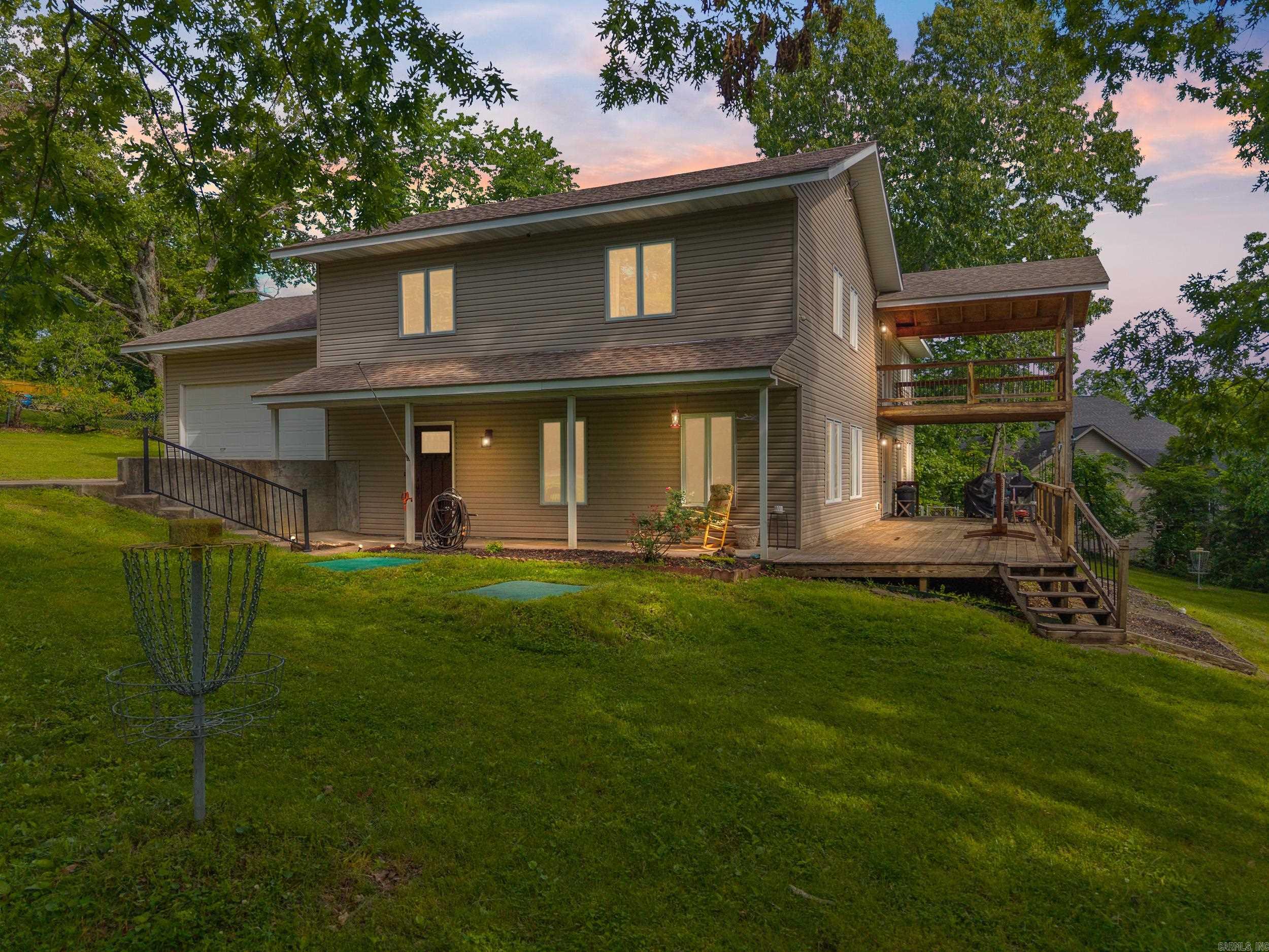 CENTER RIDGE - Residential