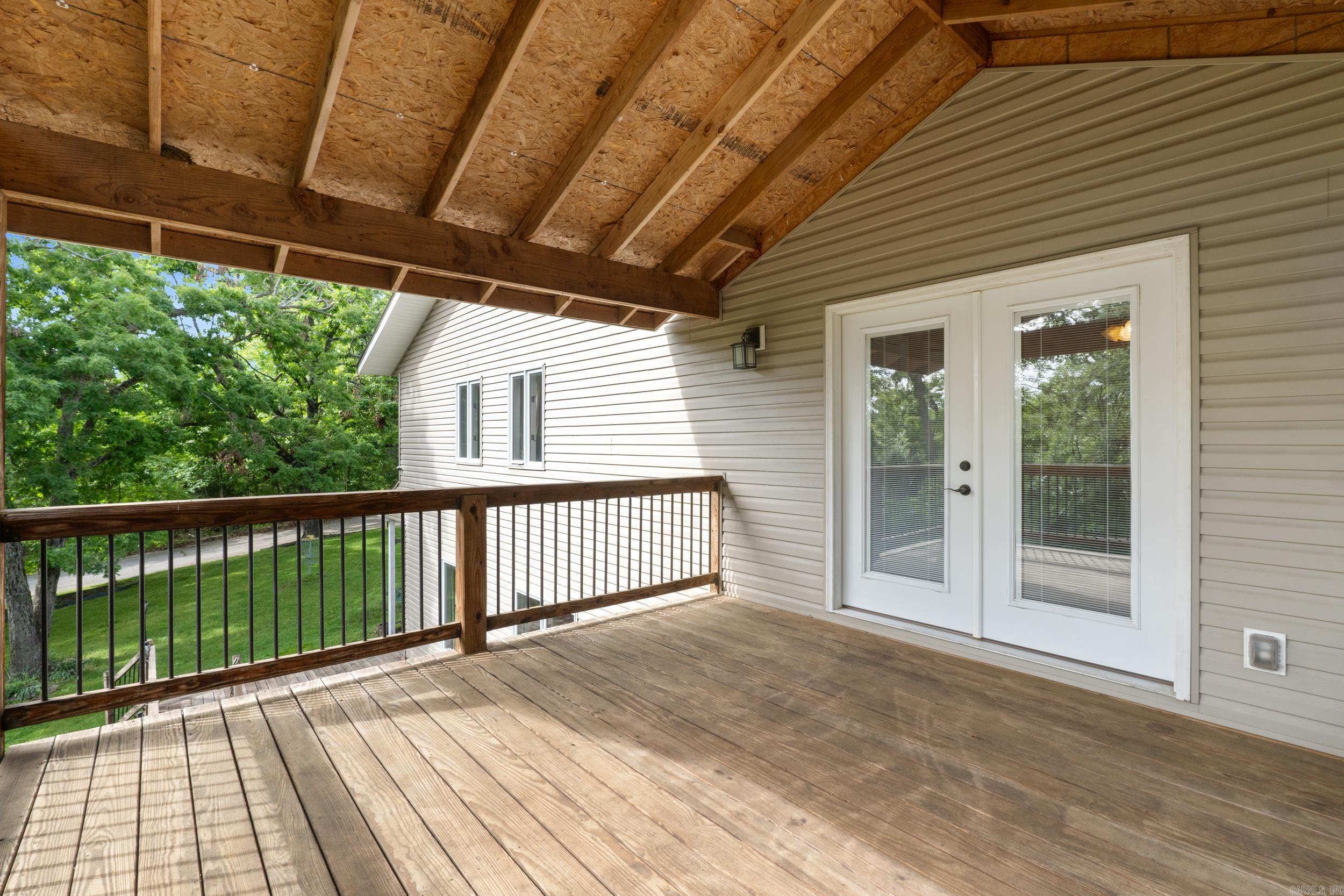 CENTER RIDGE - Residential