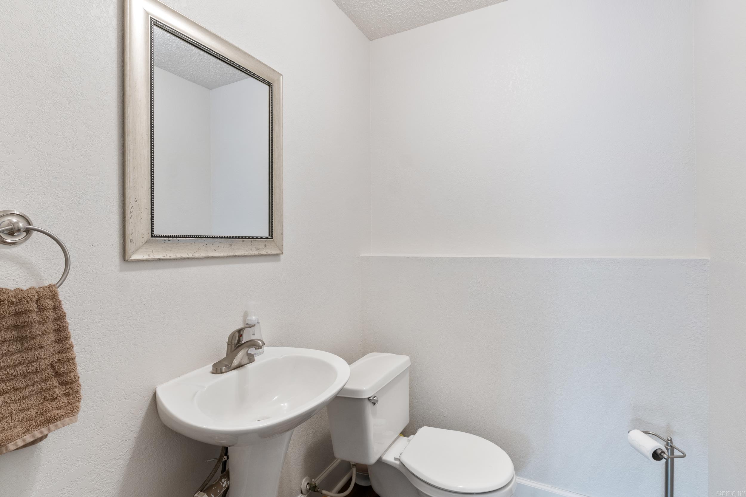 CENTER RIDGE - Residential